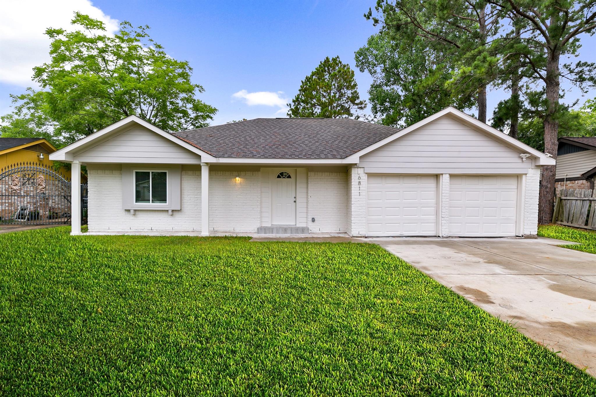 8311 Quail Burg Lane