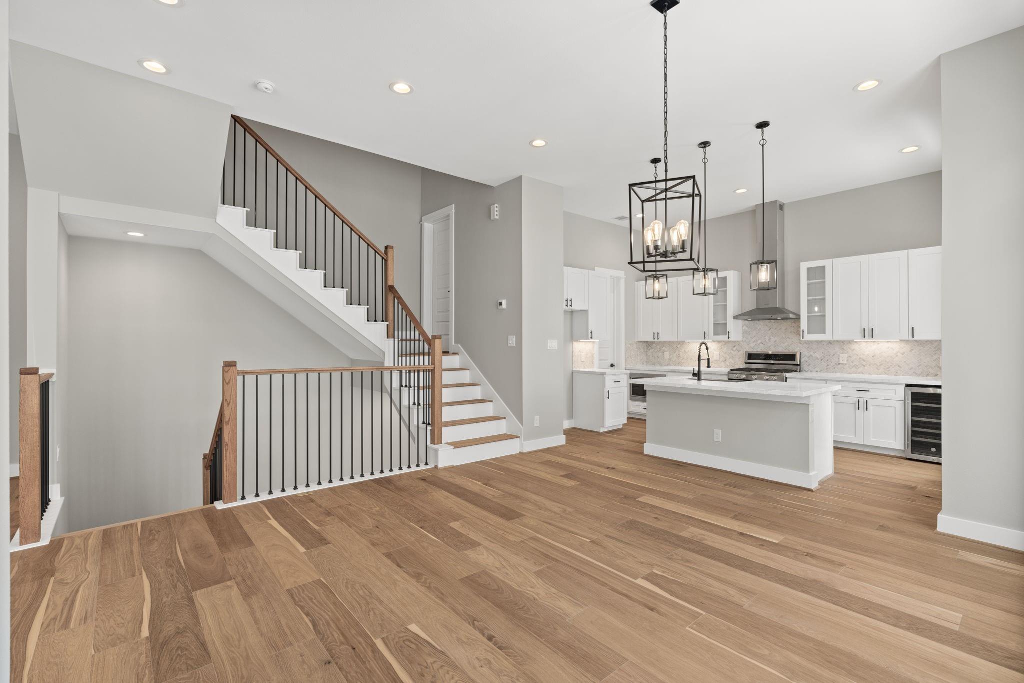 1175 W 19th Street