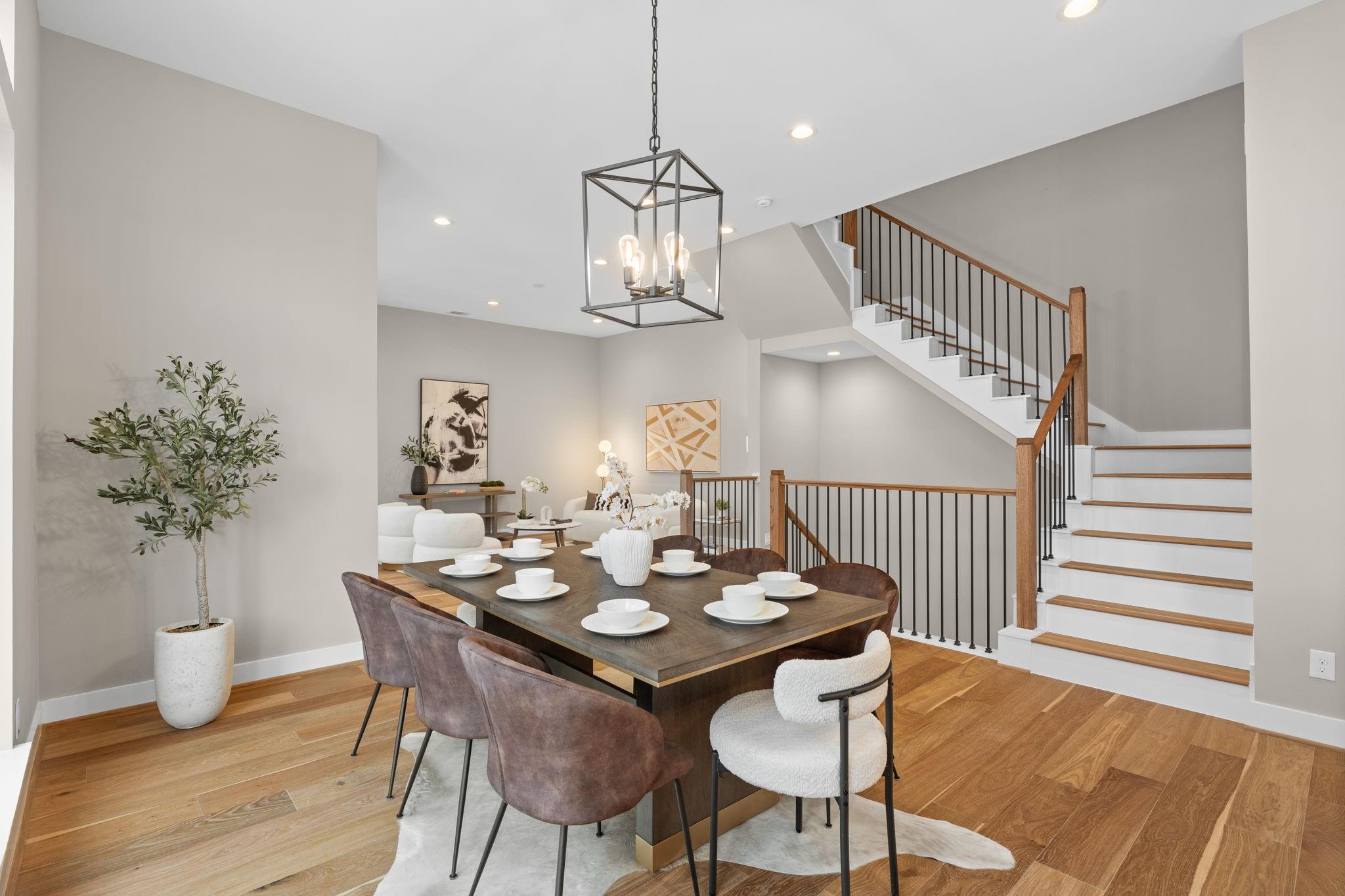 1175 W 19th Street