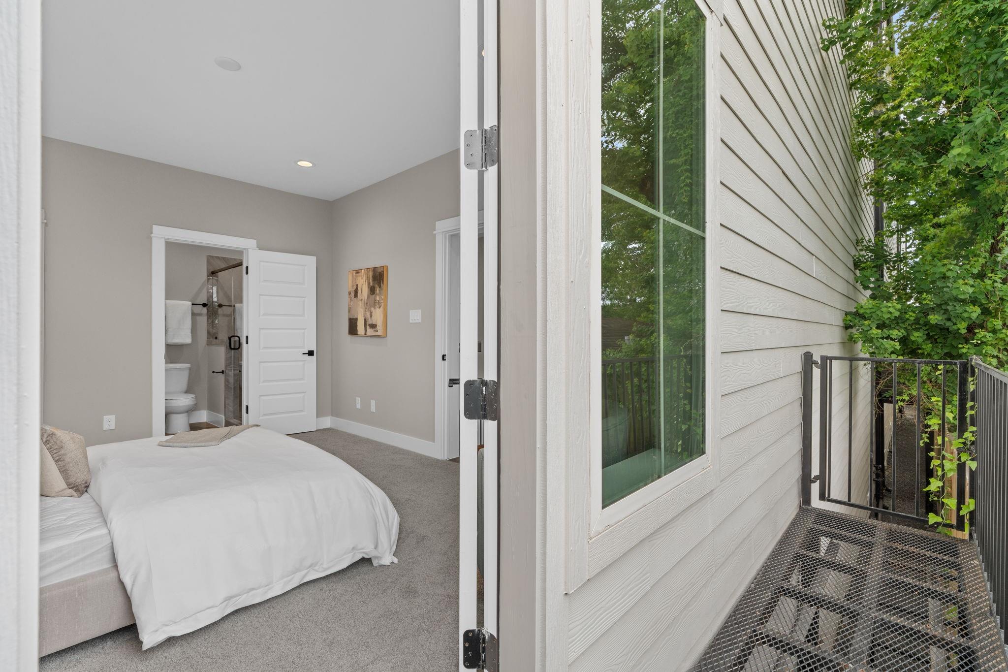 1175 W 19th Street