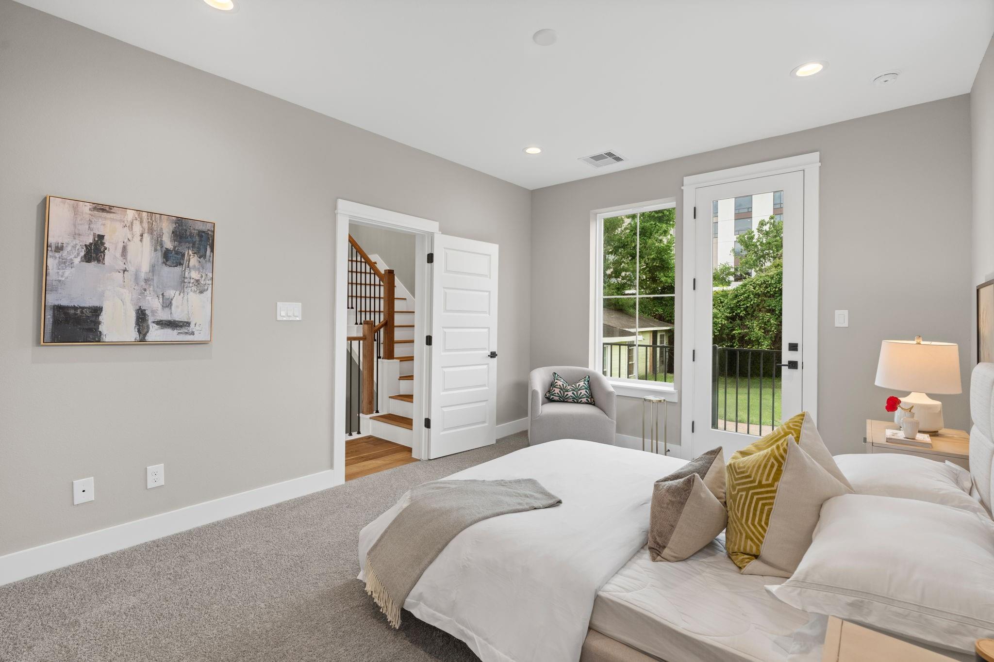 1175 W 19th Street