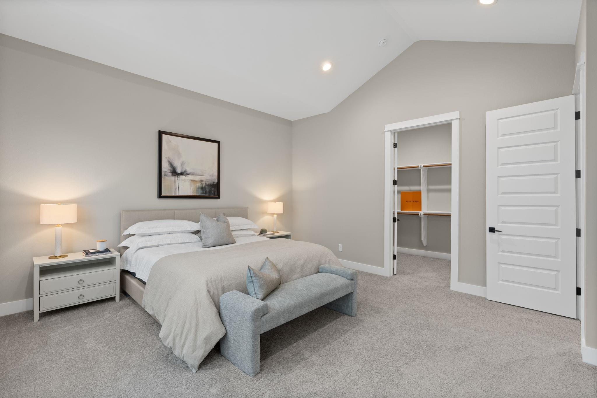 1175 W 19th Street