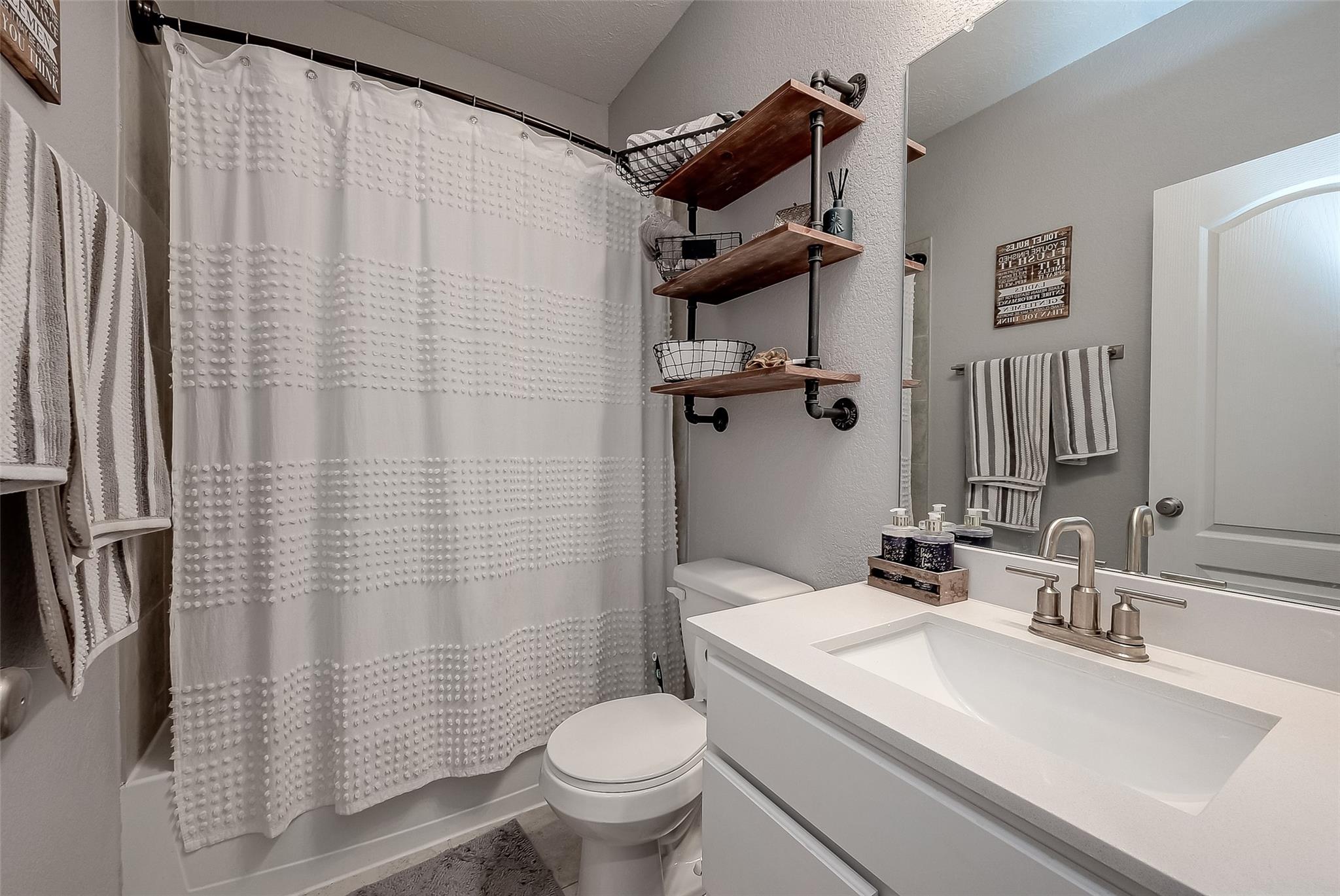 4803 Wellington Manor Court