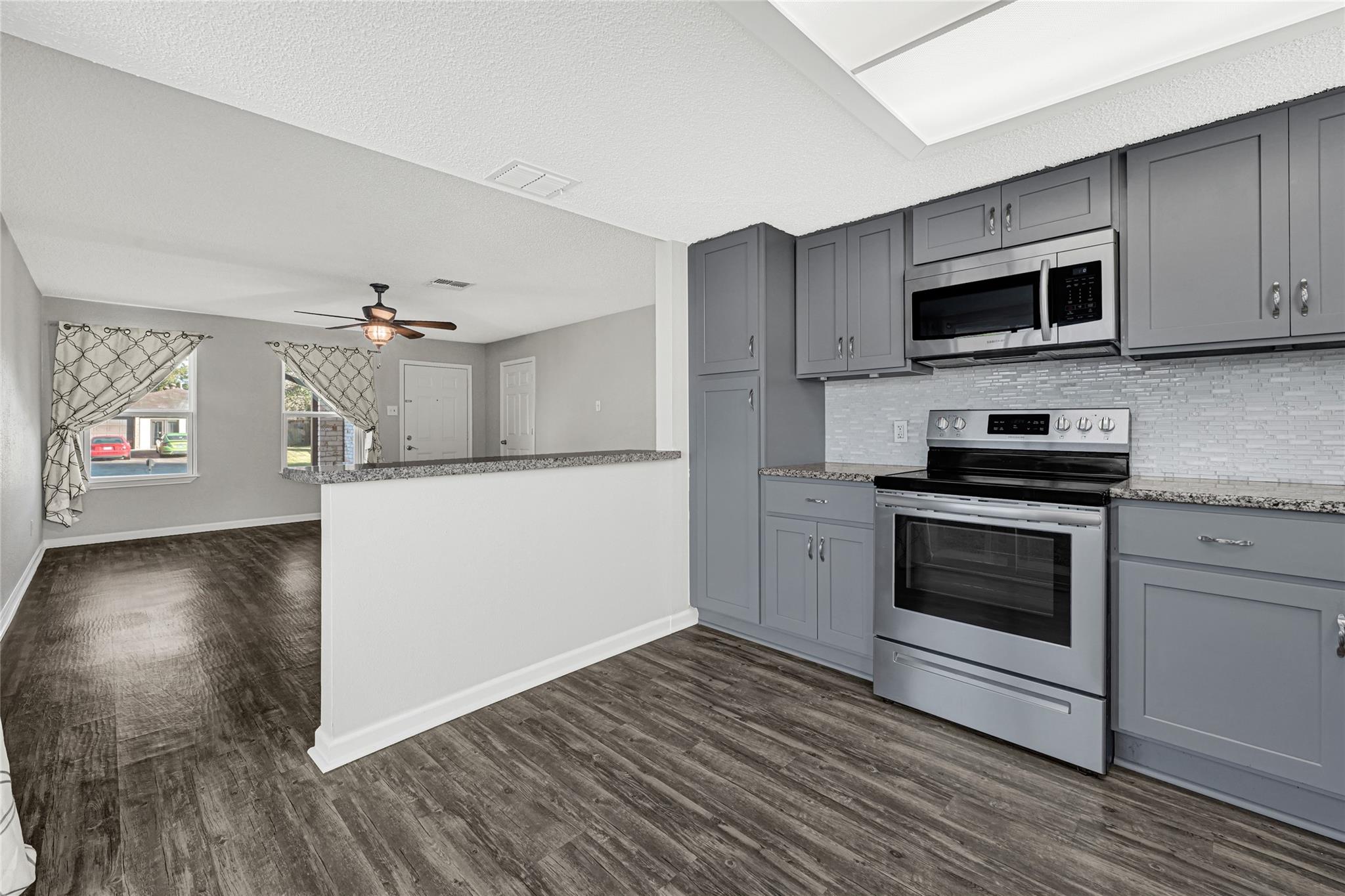 1803 Flamingo Drive