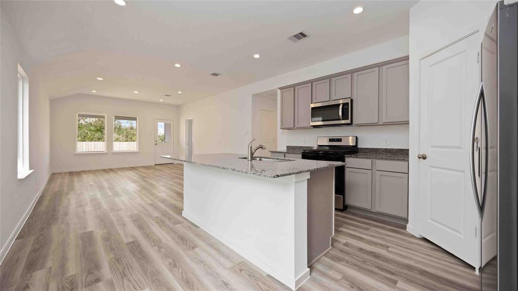 13516 Heritage Meadow Lane