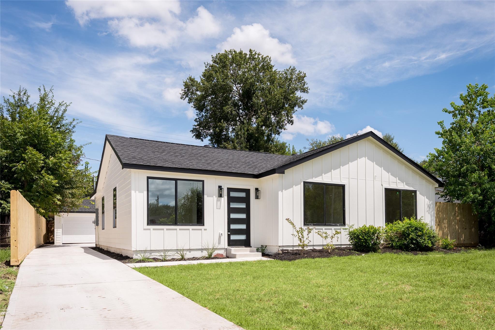 4755 Marietta Lane