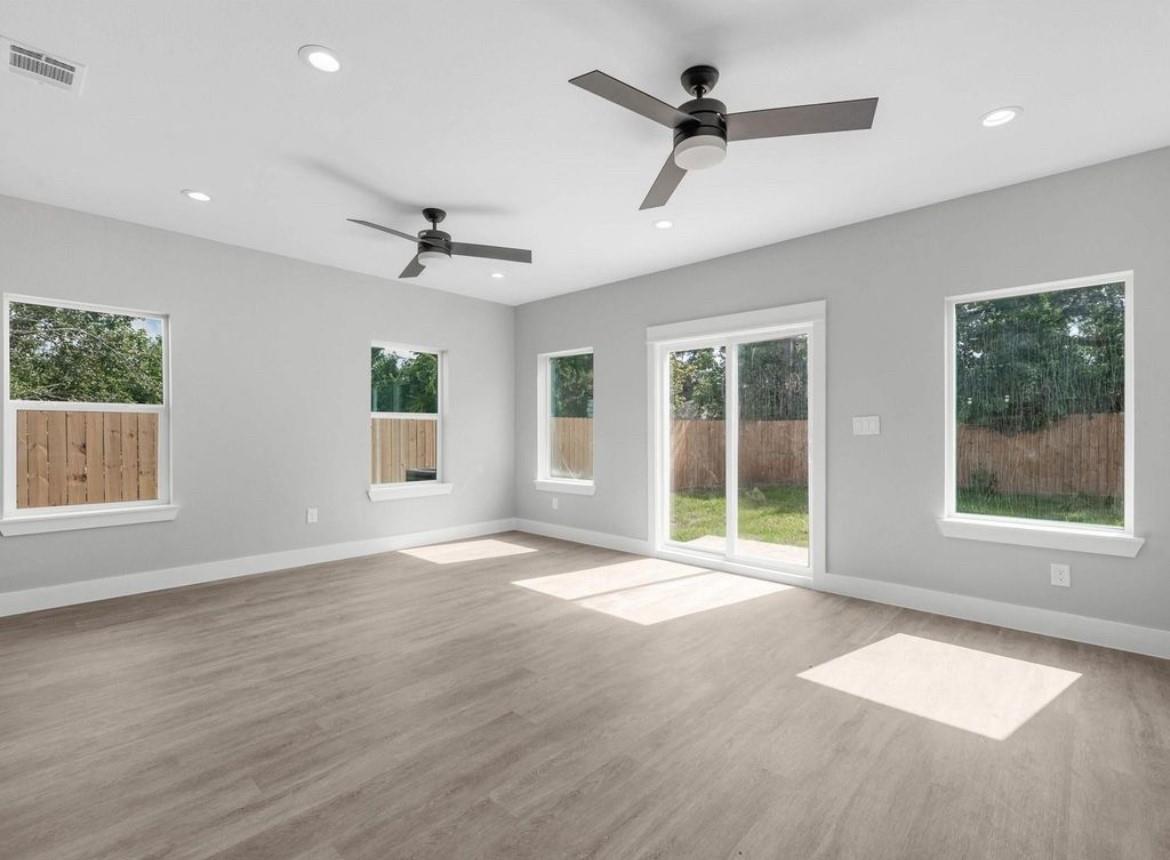 8910 De Priest Street # B, Houston Unit: B