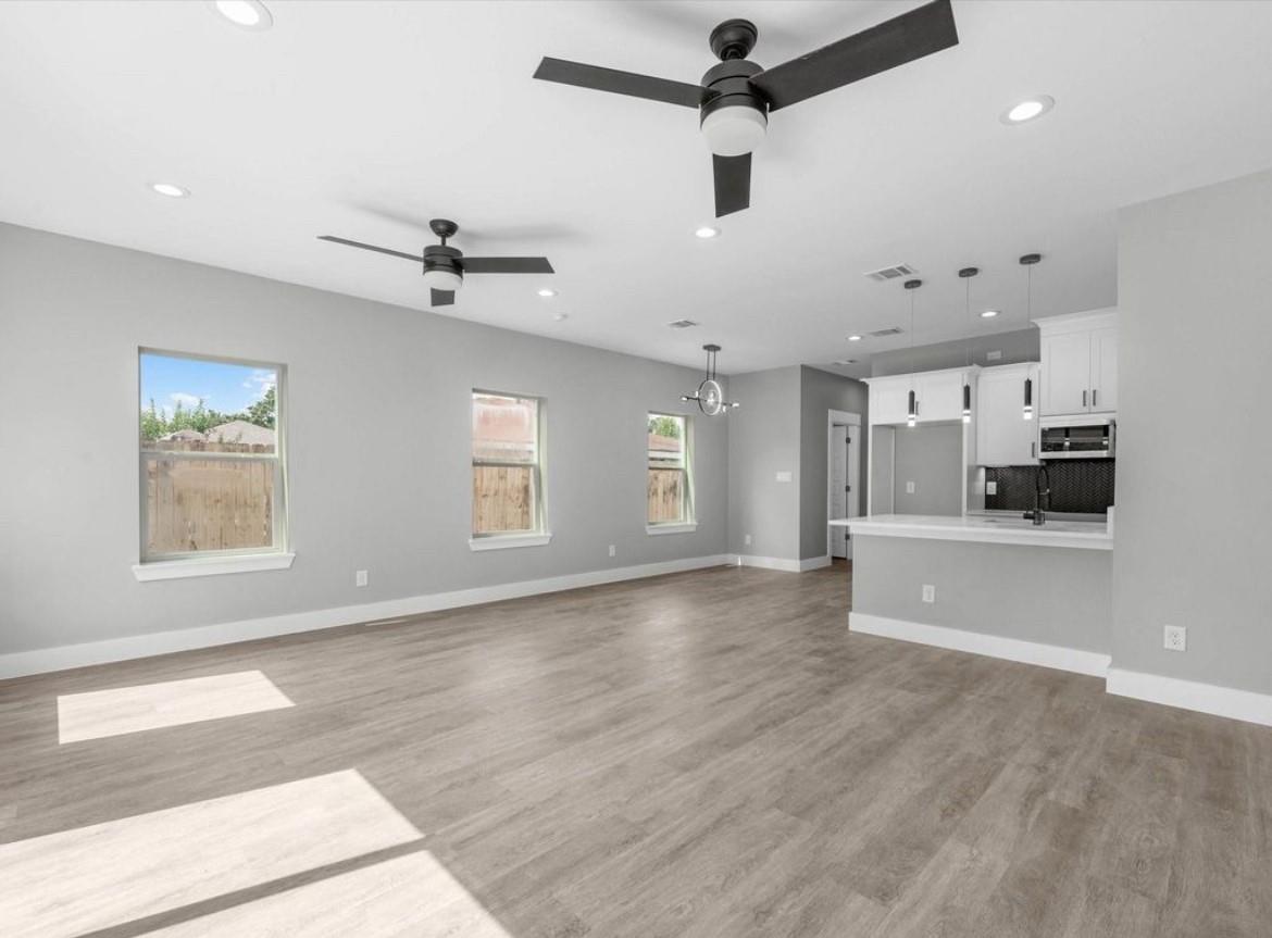 8910 De Priest Street # B, Houston Unit: B