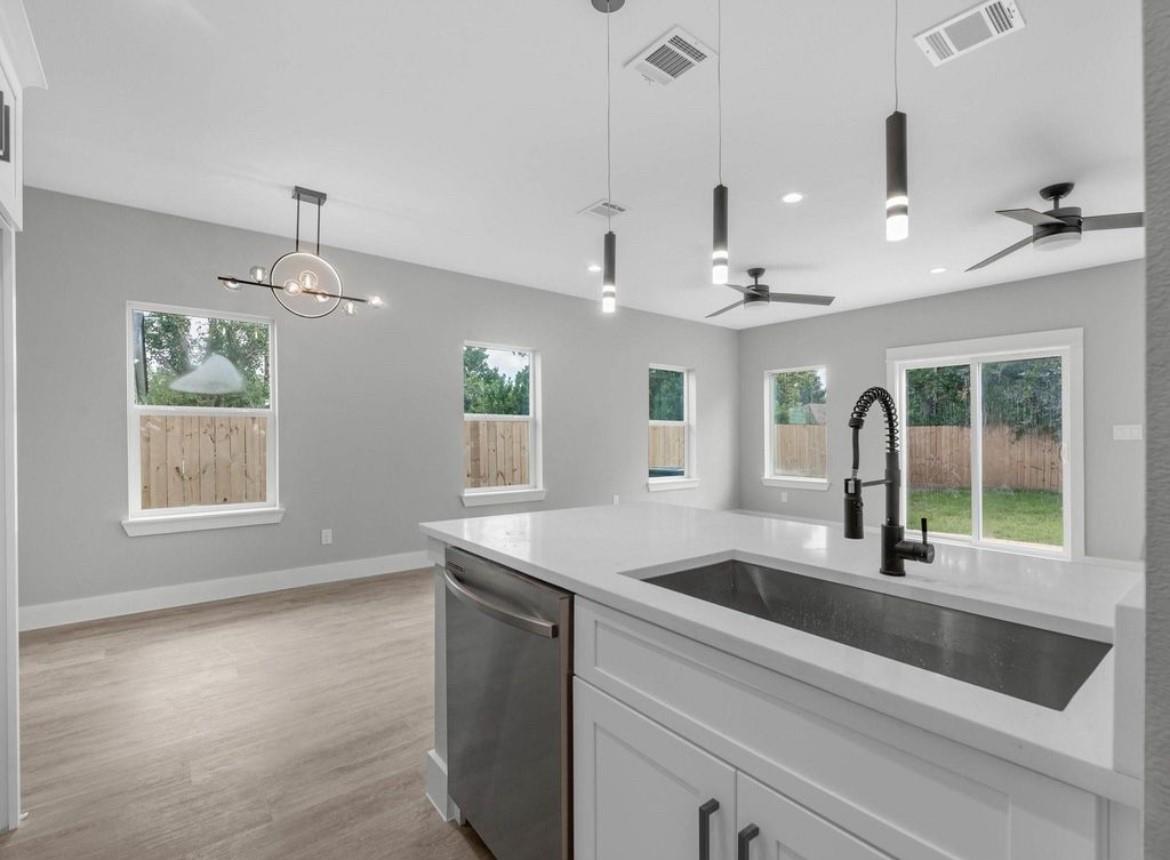 8910 De Priest Street # B, Houston Unit: B