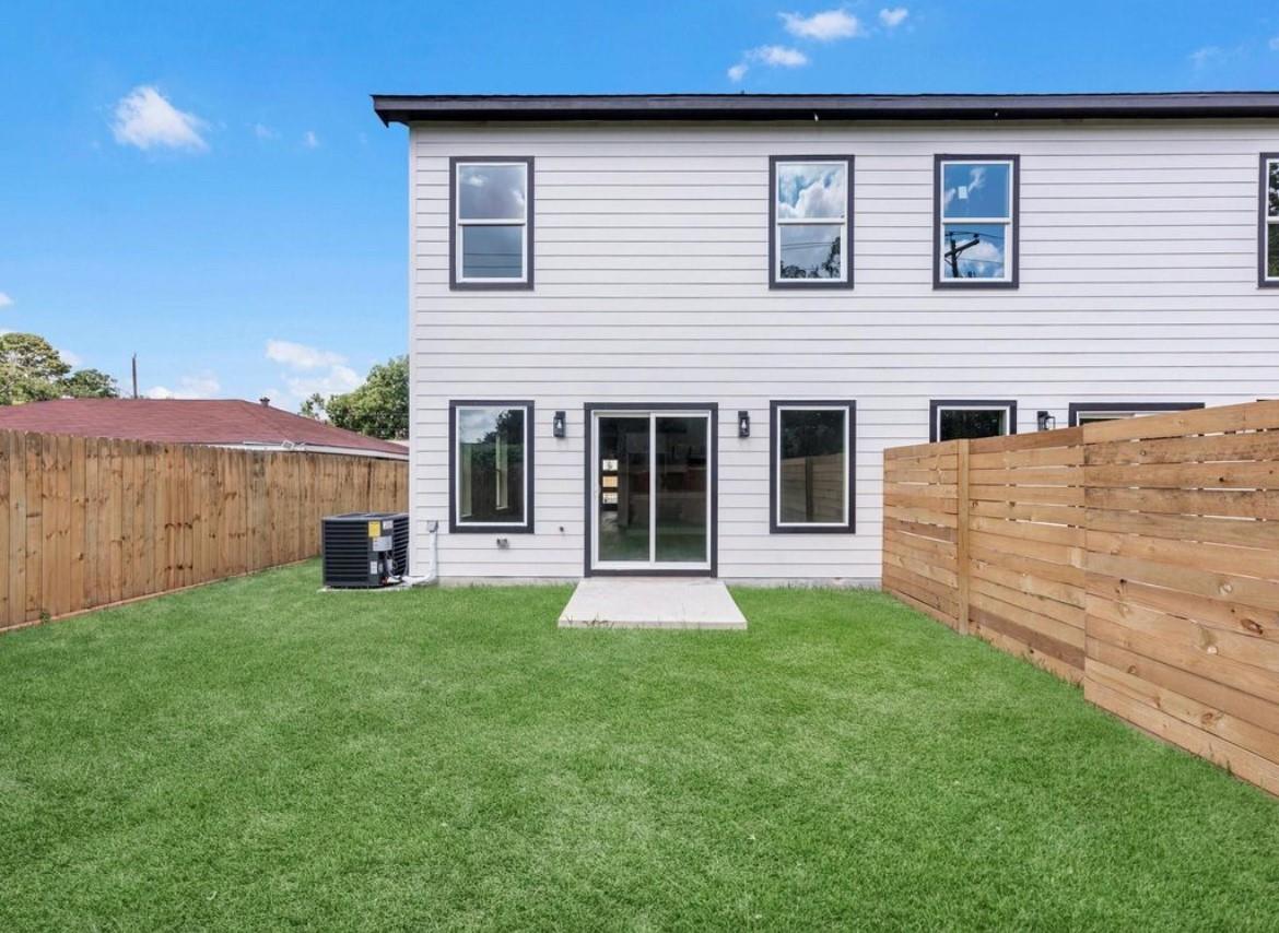 8910 De Priest Street # B, Houston Unit: B