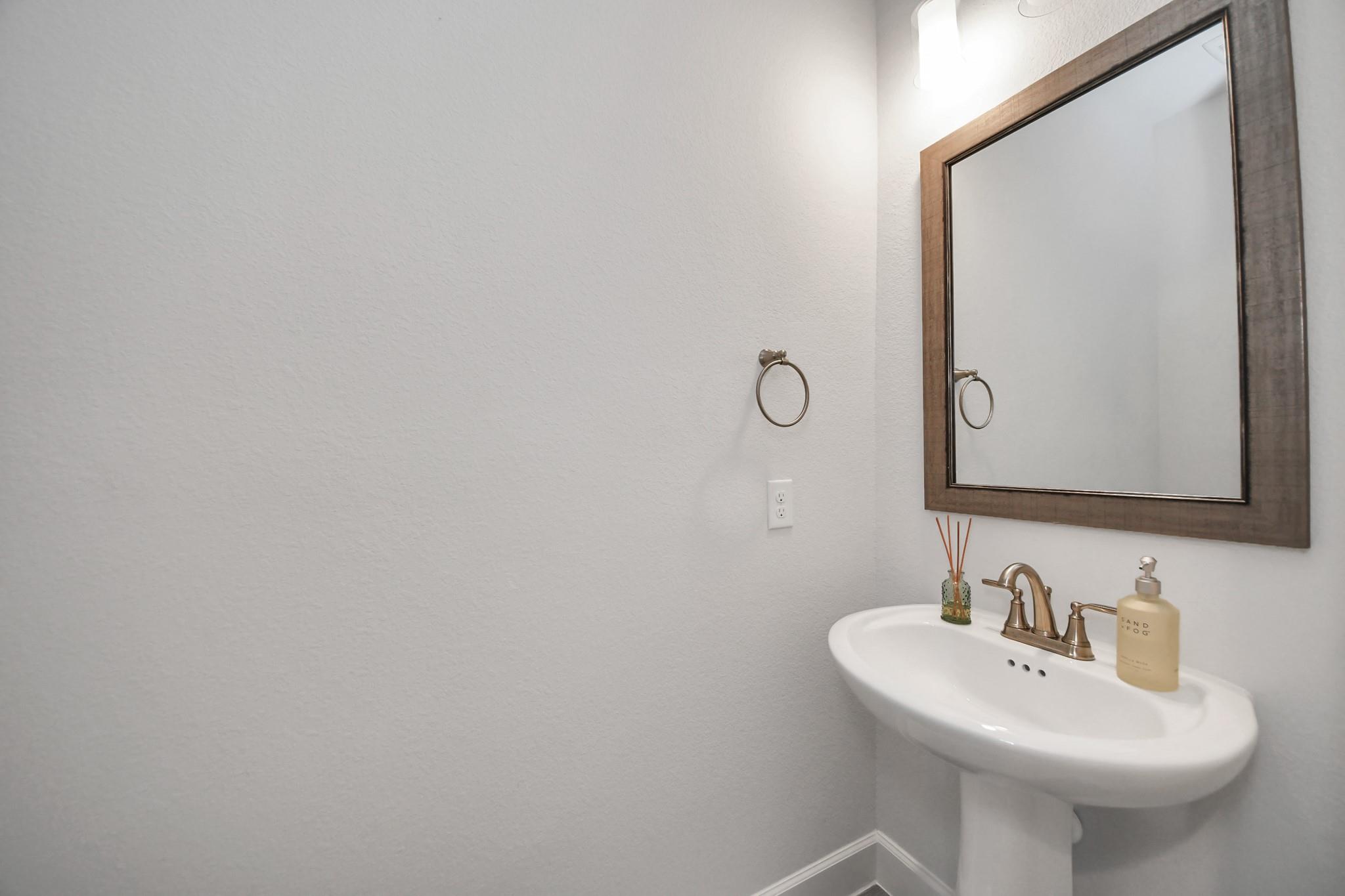 24610 Beebalm Trail