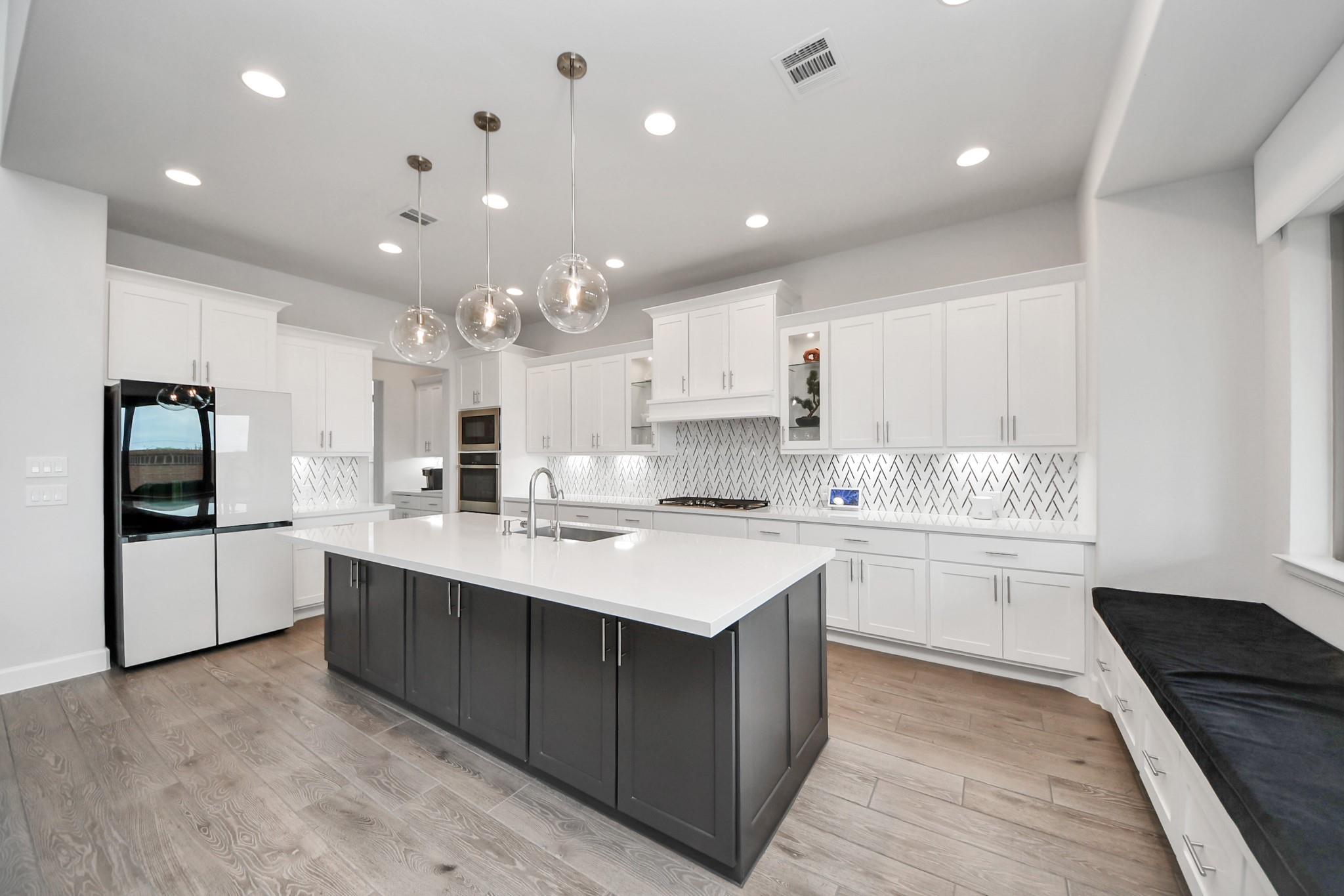 24610 Beebalm Trail