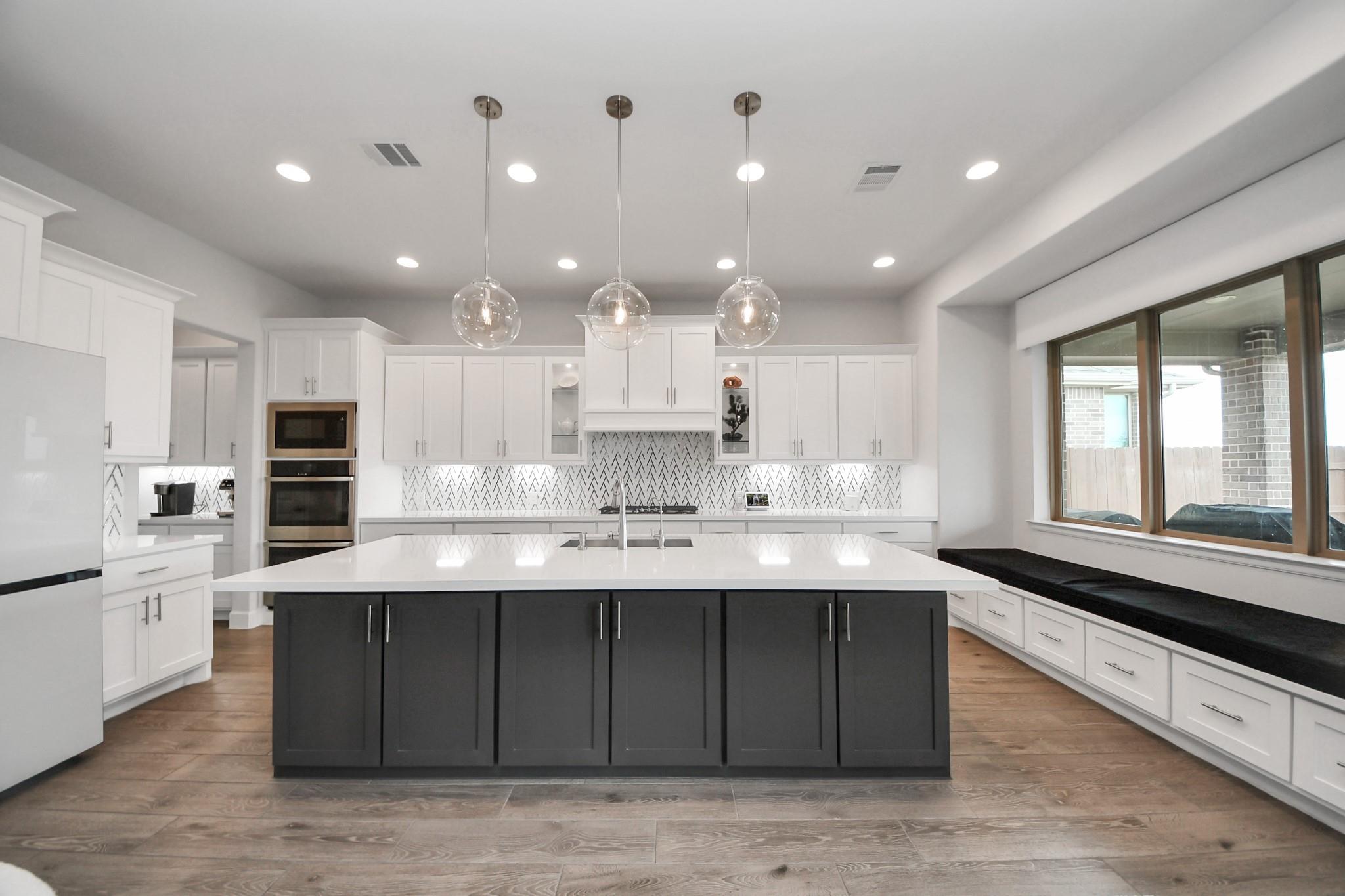 24610 Beebalm Trail