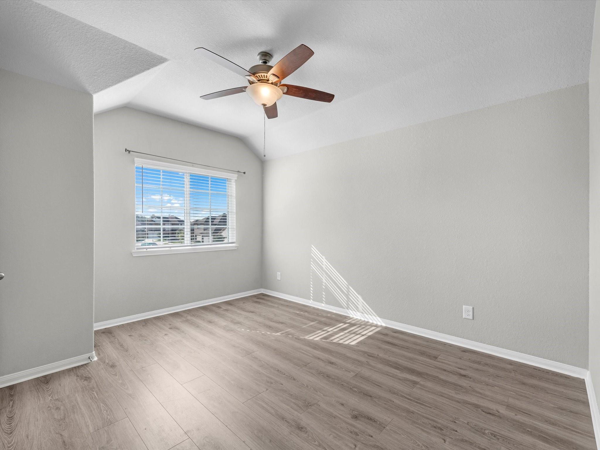 7503 Merrylands Drive