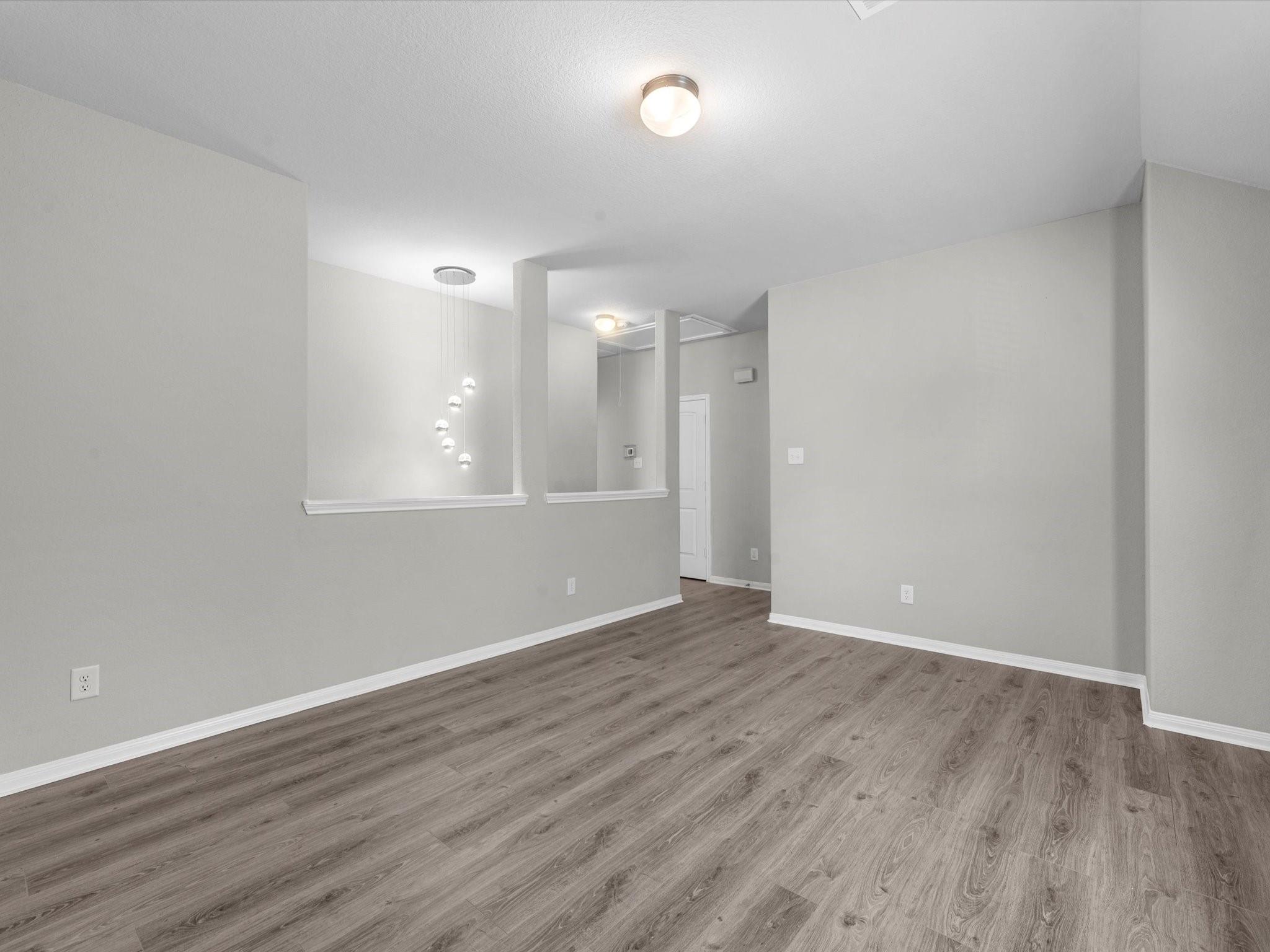 7503 Merrylands Drive