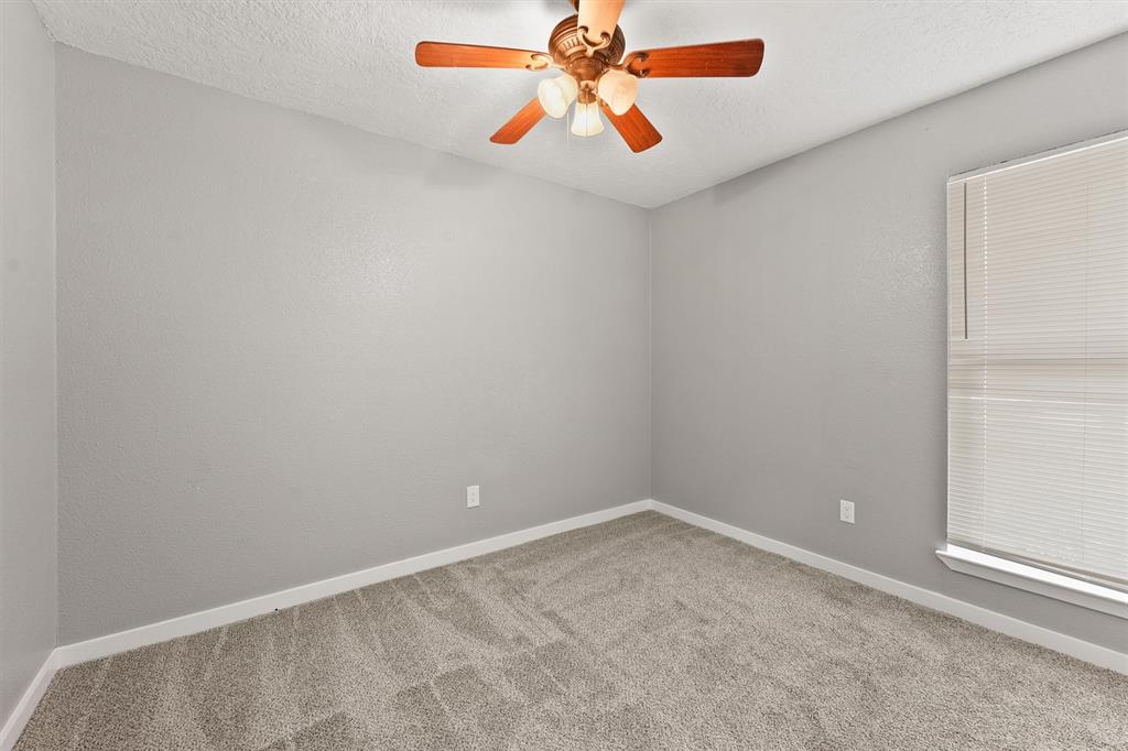 10723 Mackenzie Drive