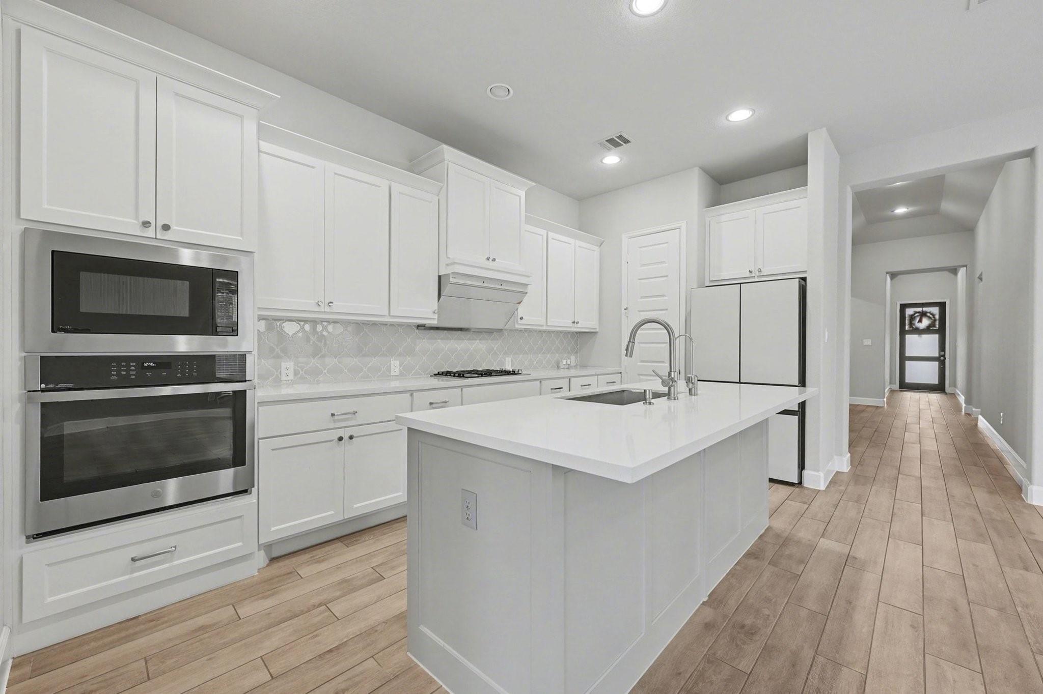 2527 Alder Wood Lane