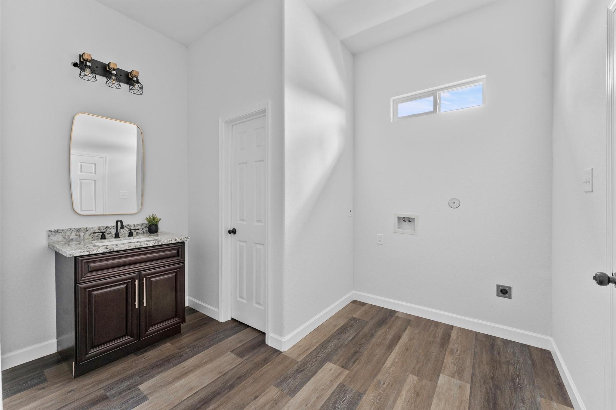 1242 Long Leaf Pine Street