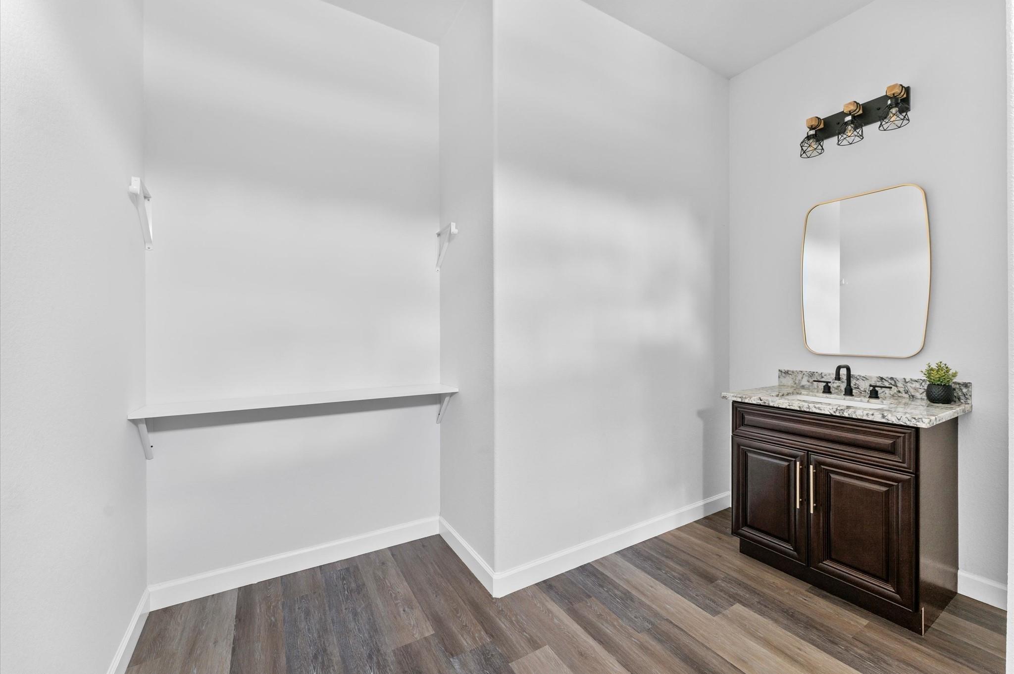 1242 Long Leaf Pine Street