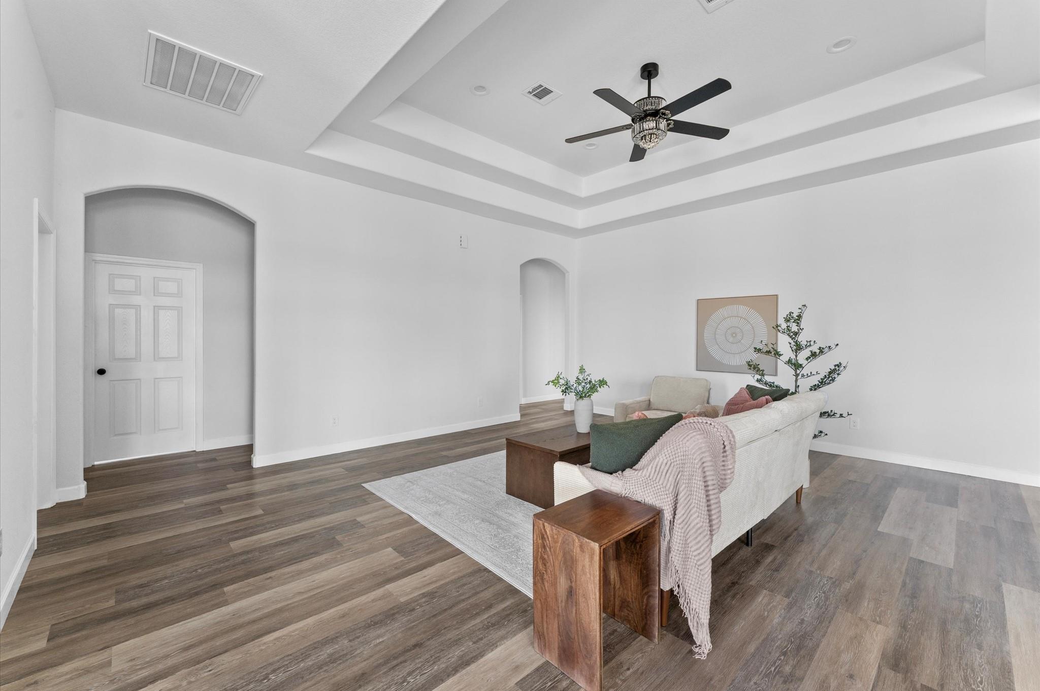 1242 Long Leaf Pine Street