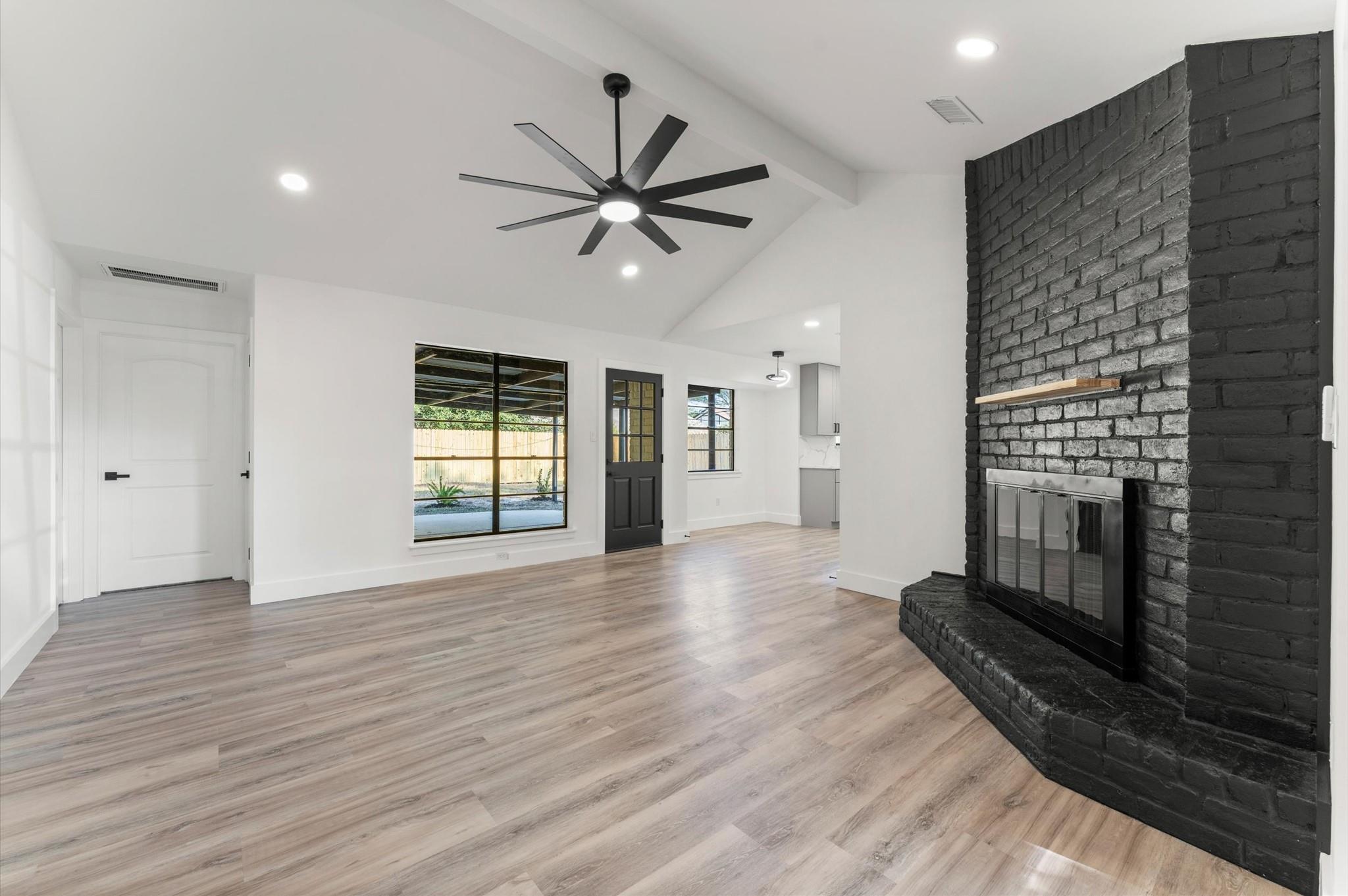 29514 Loddington Street