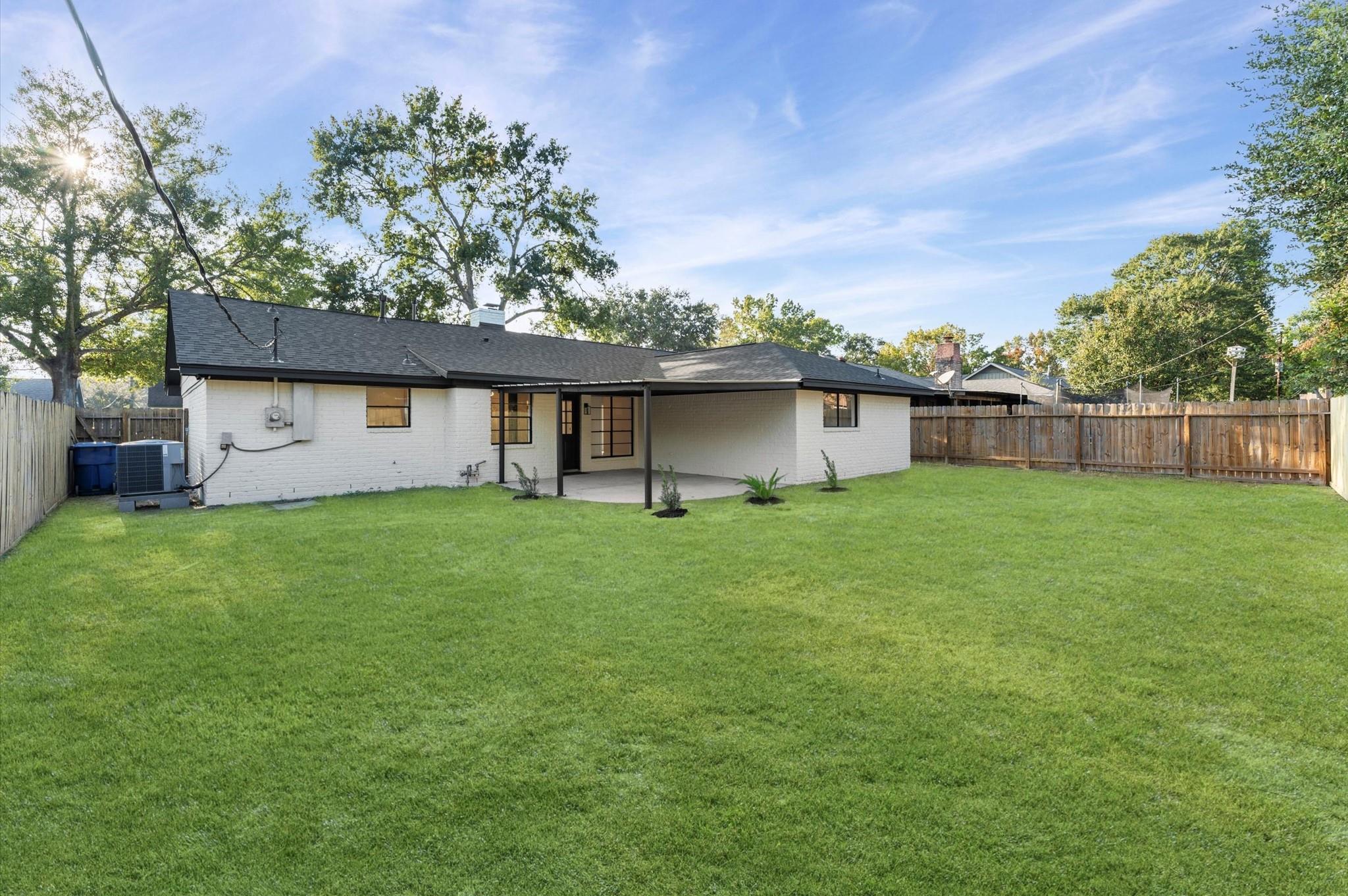 29514 Loddington Street