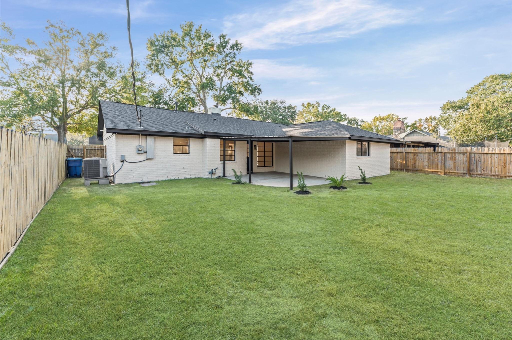 29514 Loddington Street