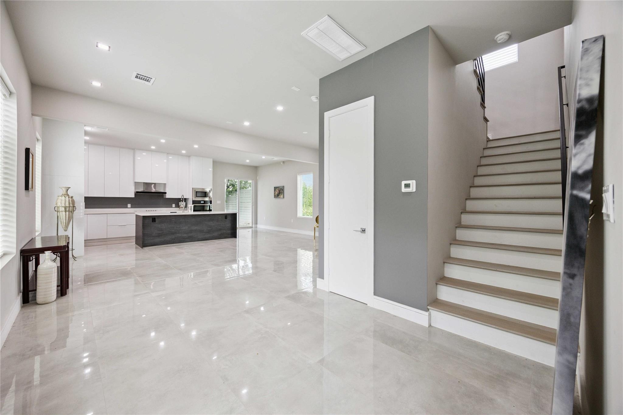 2505 Anita Street