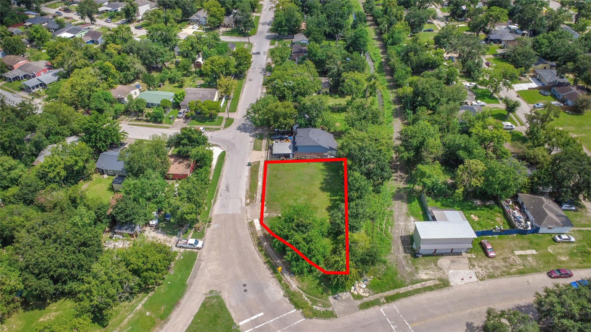 4710 Pershing Street