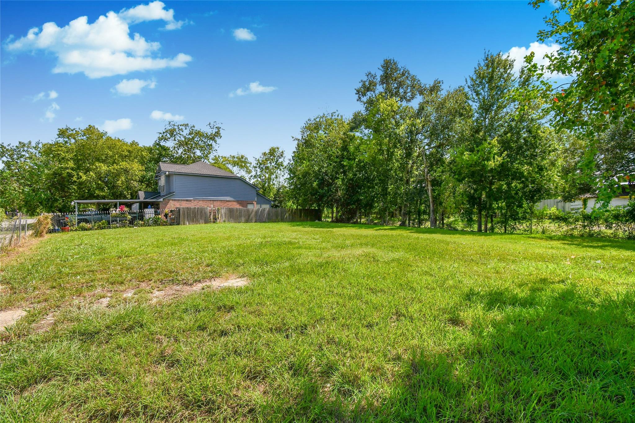 4710 Pershing Street