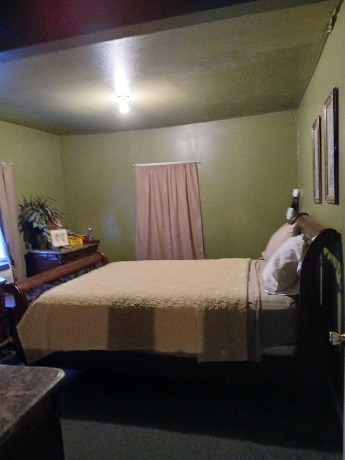 724 E Richard Avenue, Kingsville