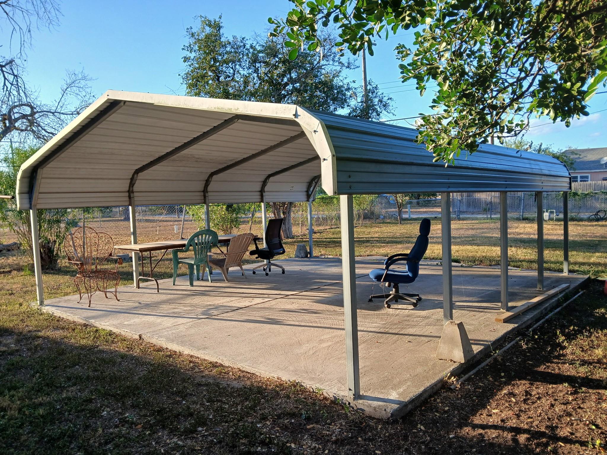 724 E Richard Avenue, Kingsville