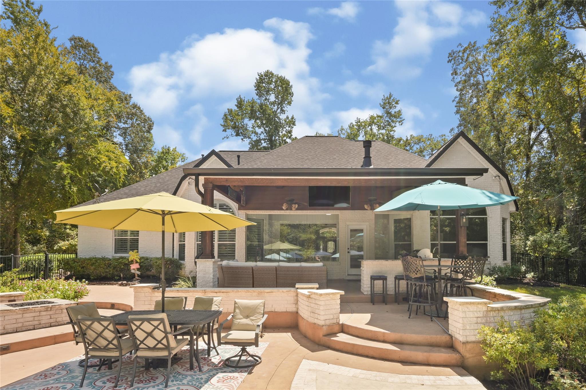8979 Forest Lake Drive