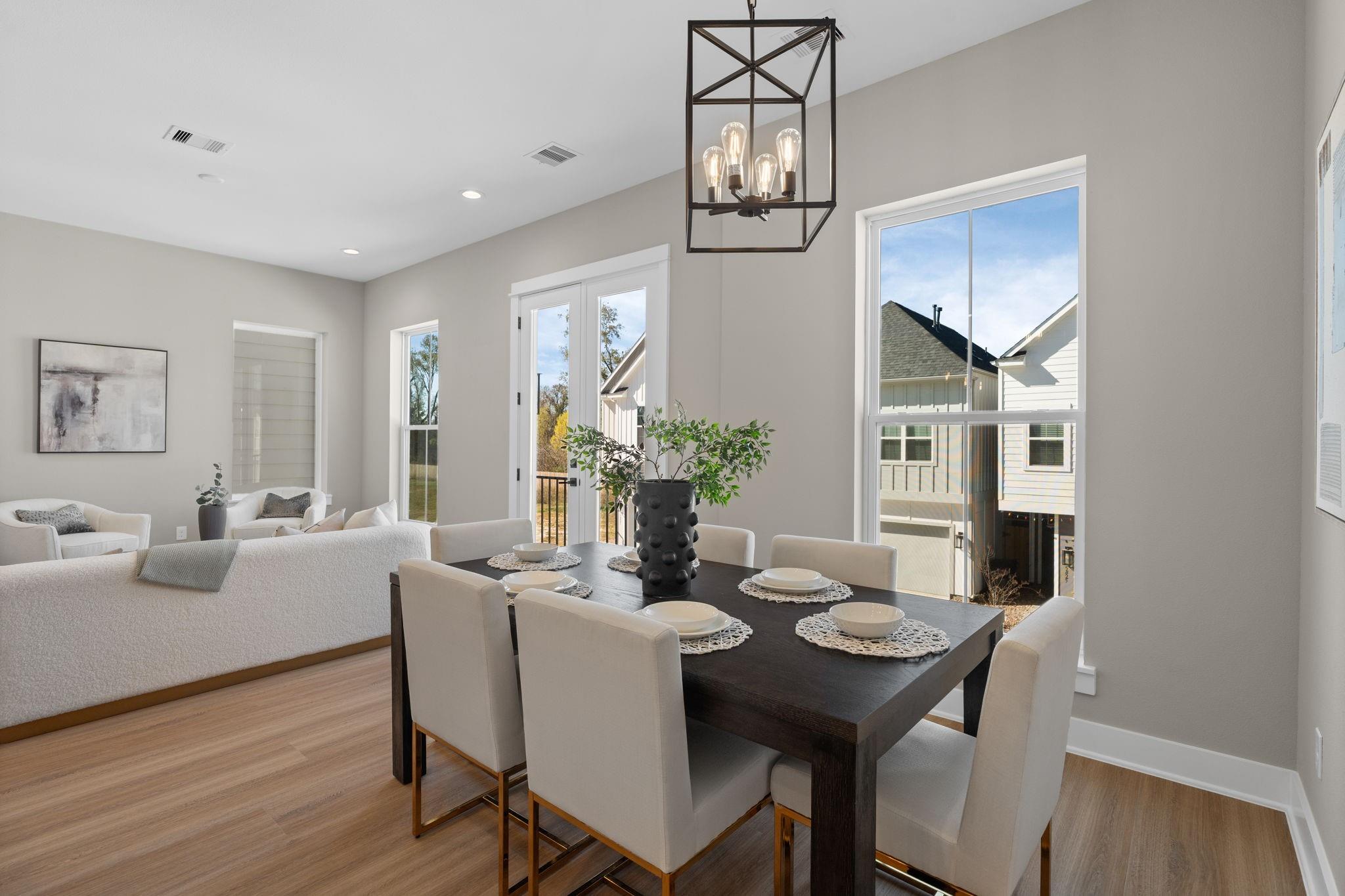 5826 Highland Sun Lane