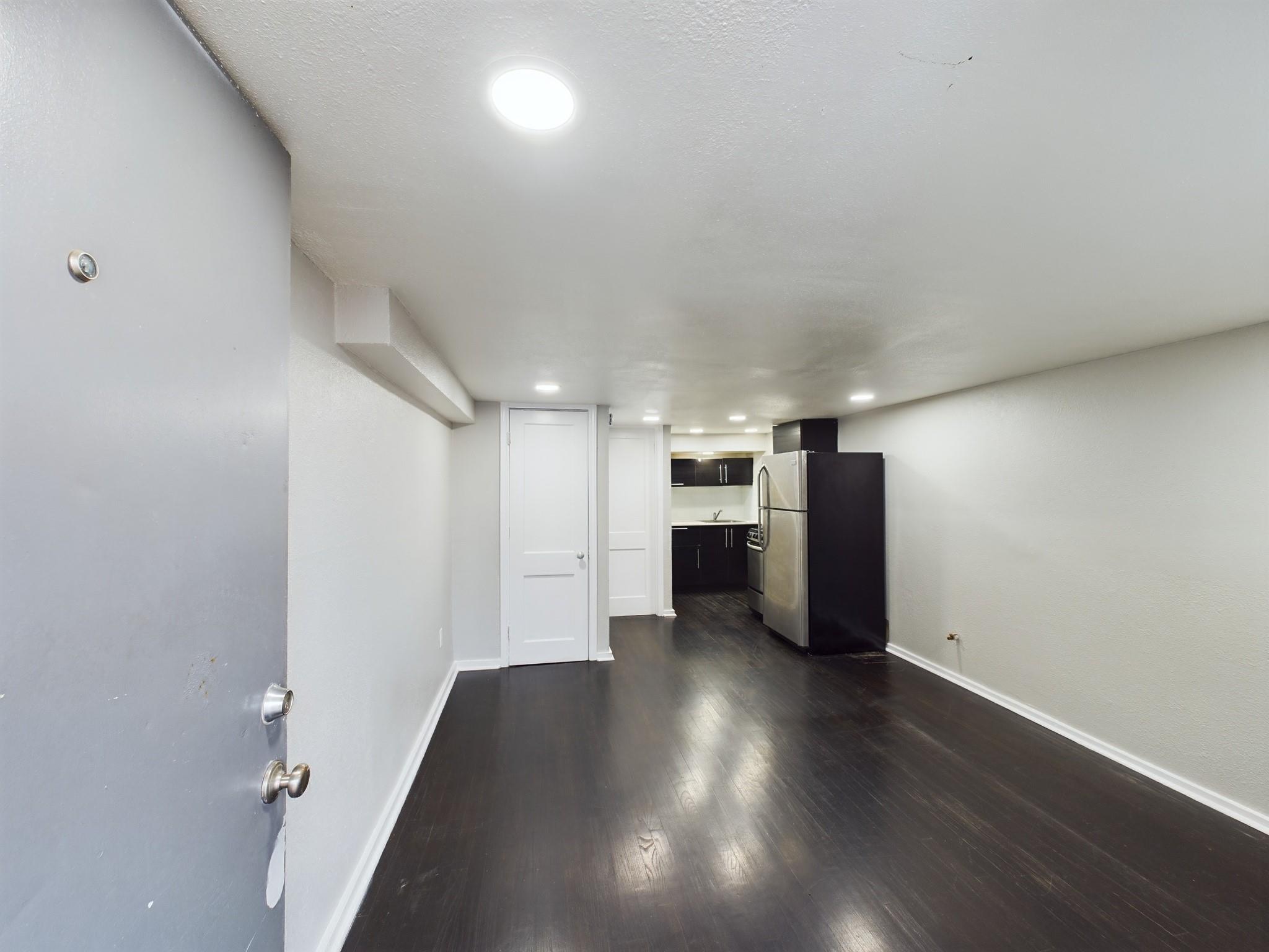 605 Enid 1/2 2 Street