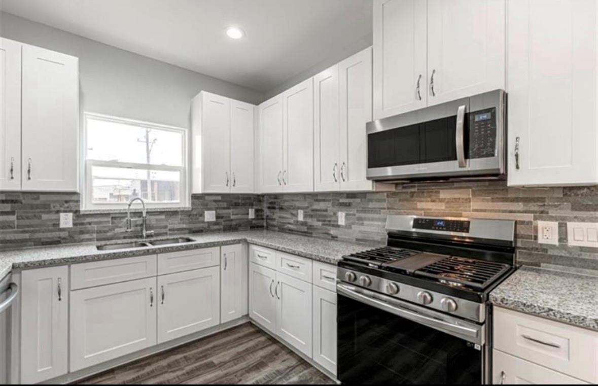 8204 Moonbeam Street # B, Houston Unit: B