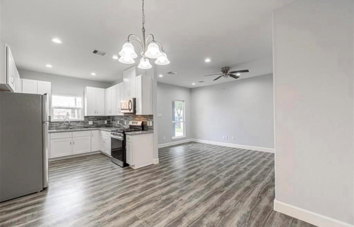 8204 Moonbeam Street # B, Houston Unit: B