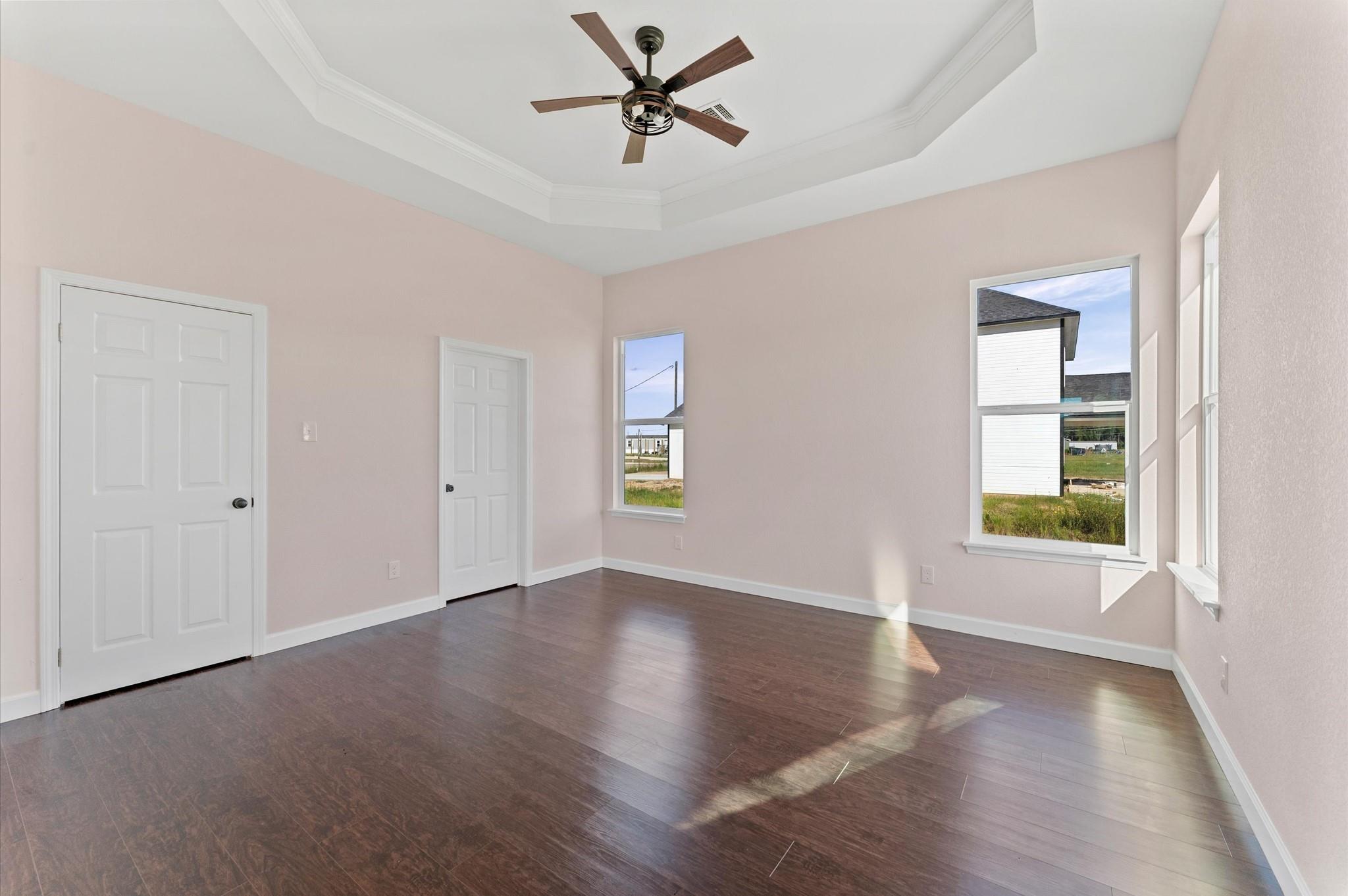 1216 Peter Pine Street