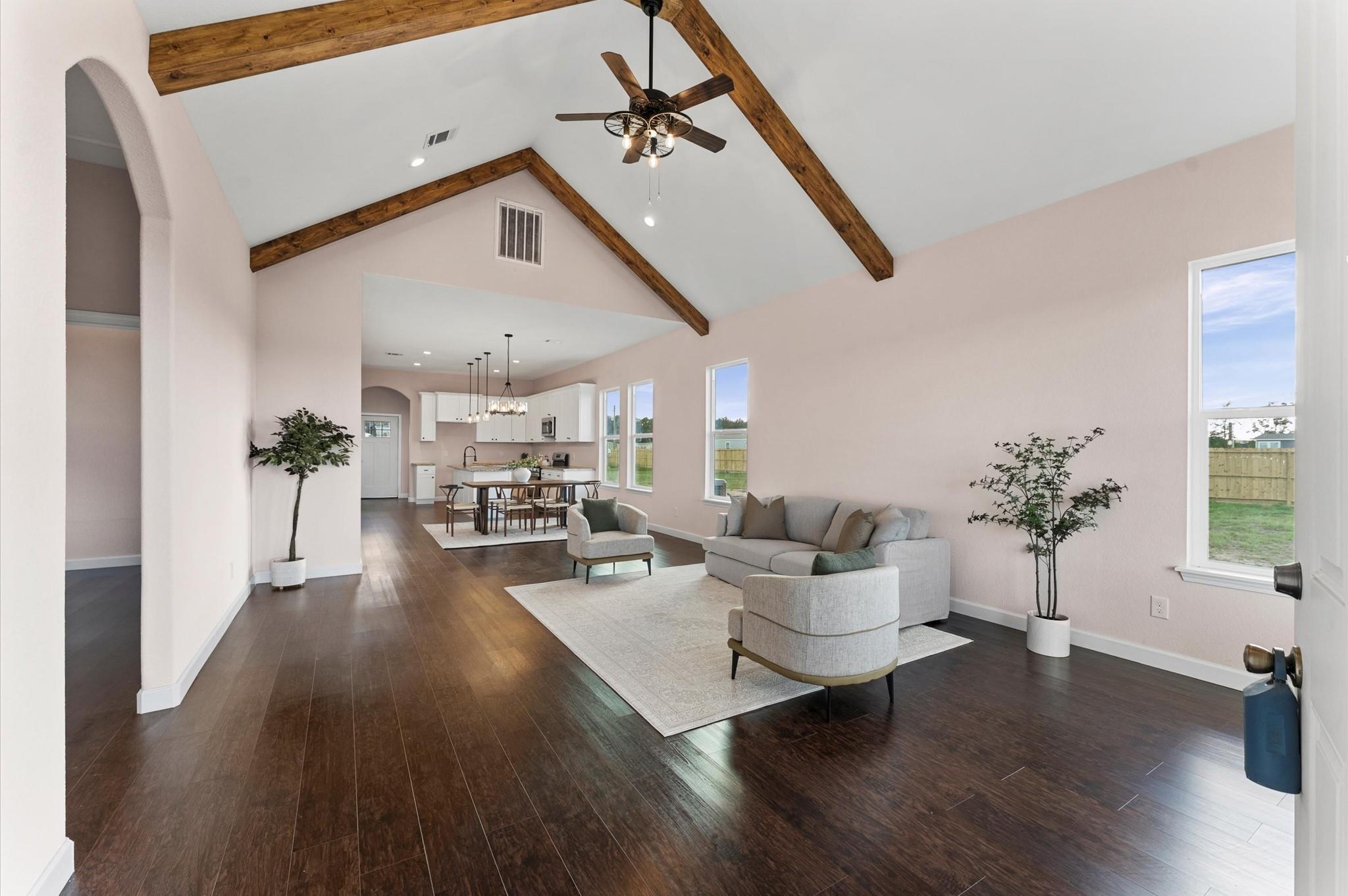 1216 Peter Pine Street