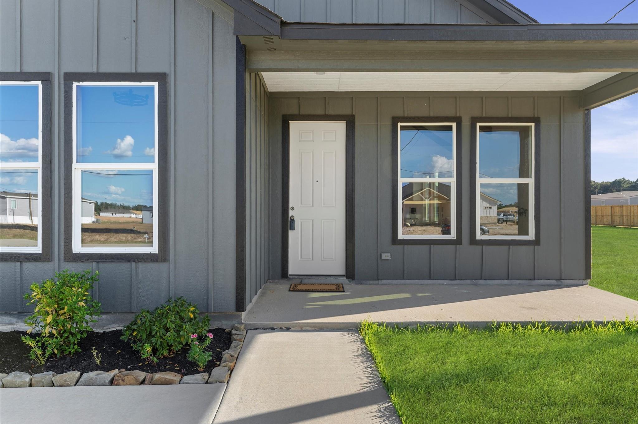 1216 Peter Pine Street