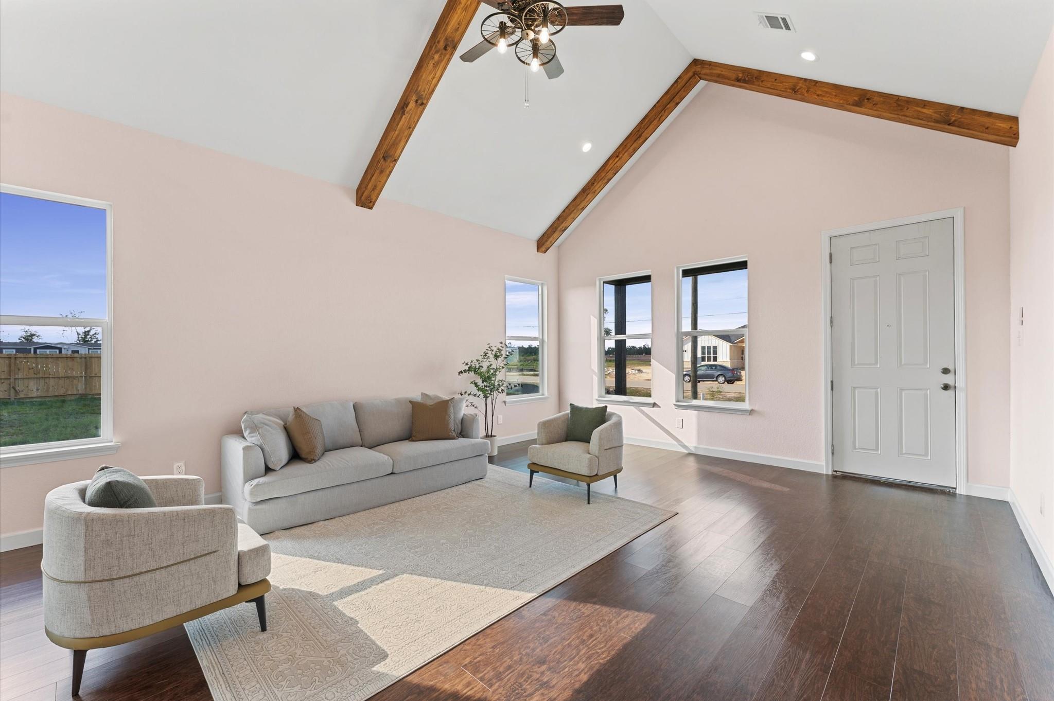 1216 Peter Pine Street