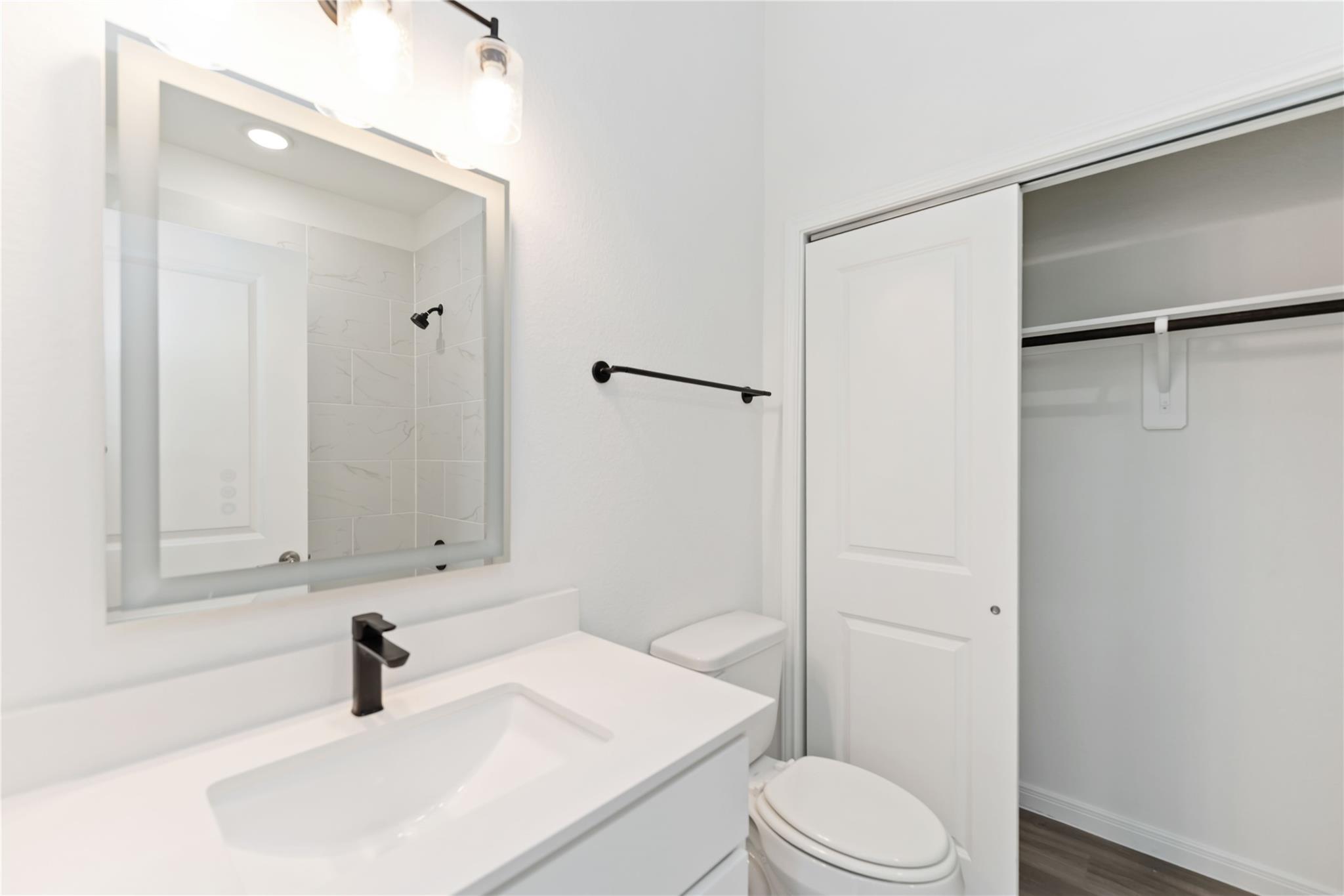 4710 Mallow Street Unit: C/D