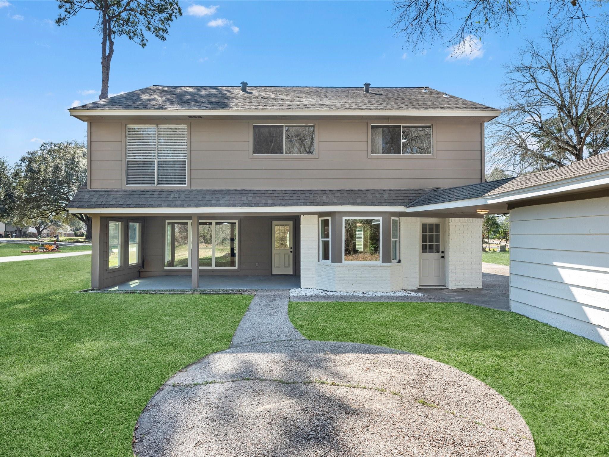 740 River Plantation Drive