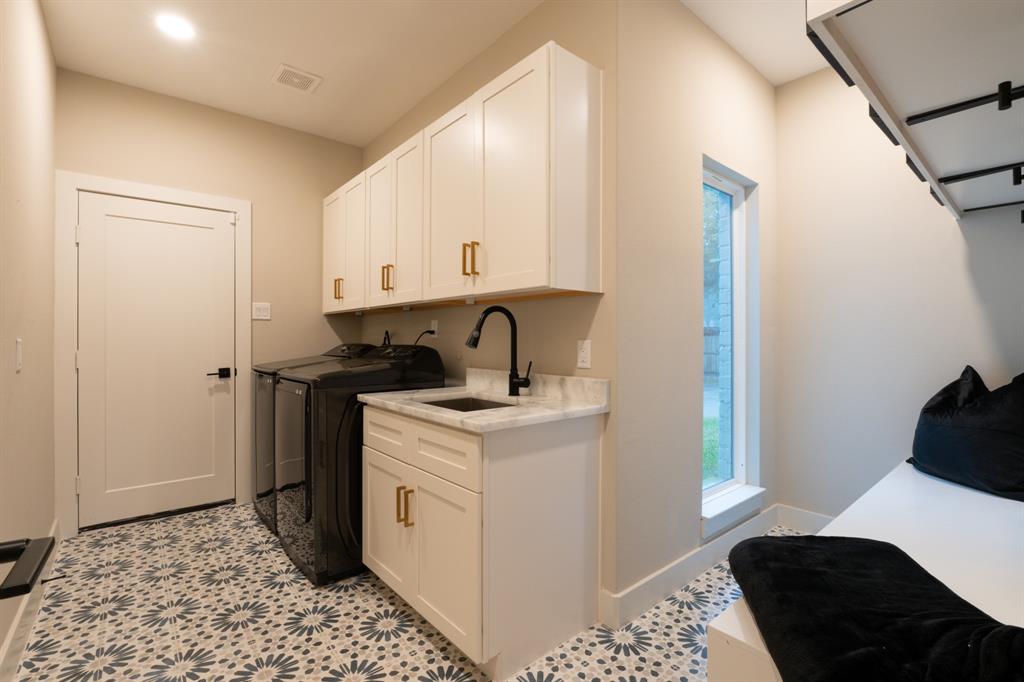 10023 Piping Rock Lane