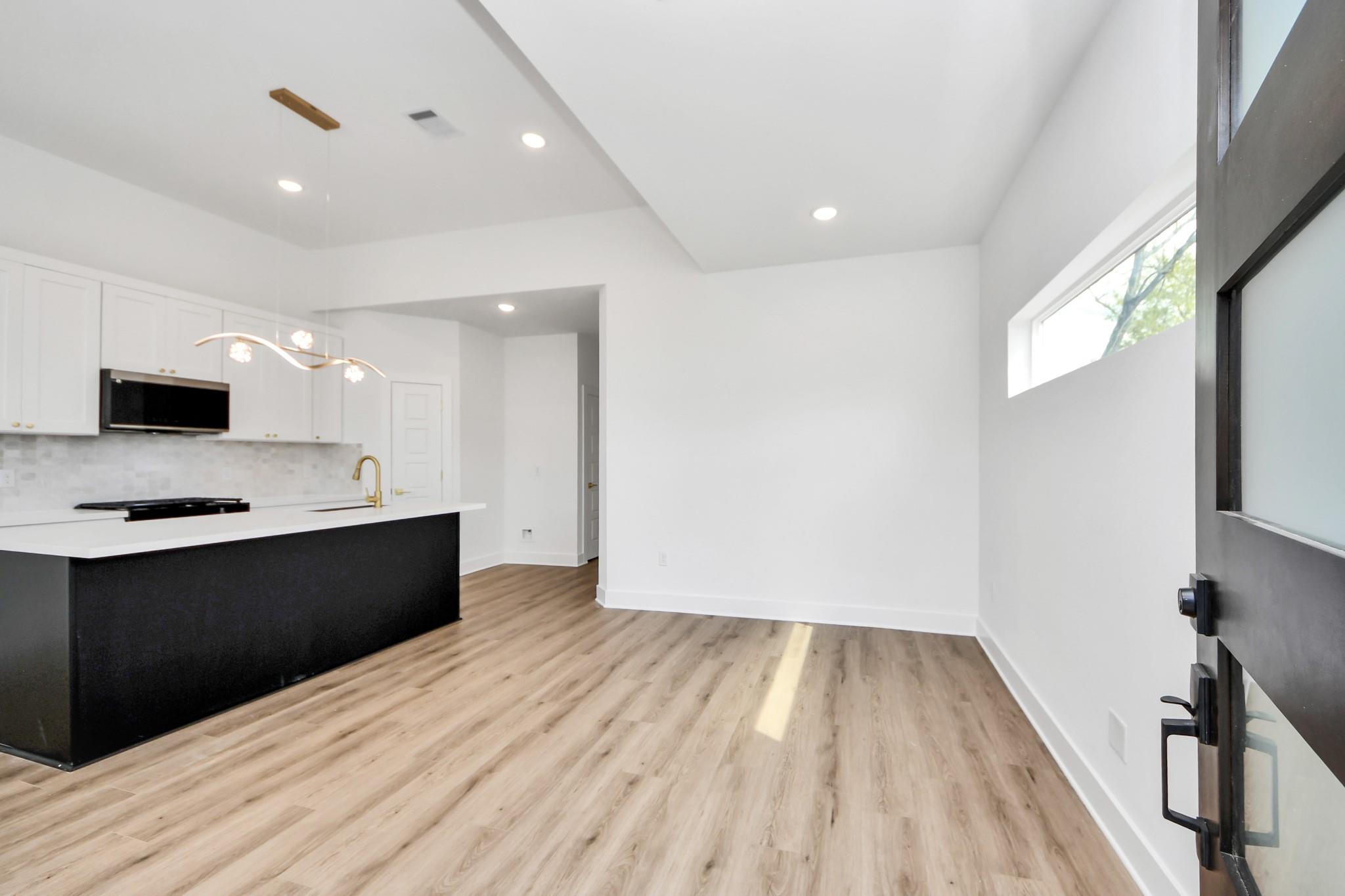 5506 Bacher St Street Unit: A/B