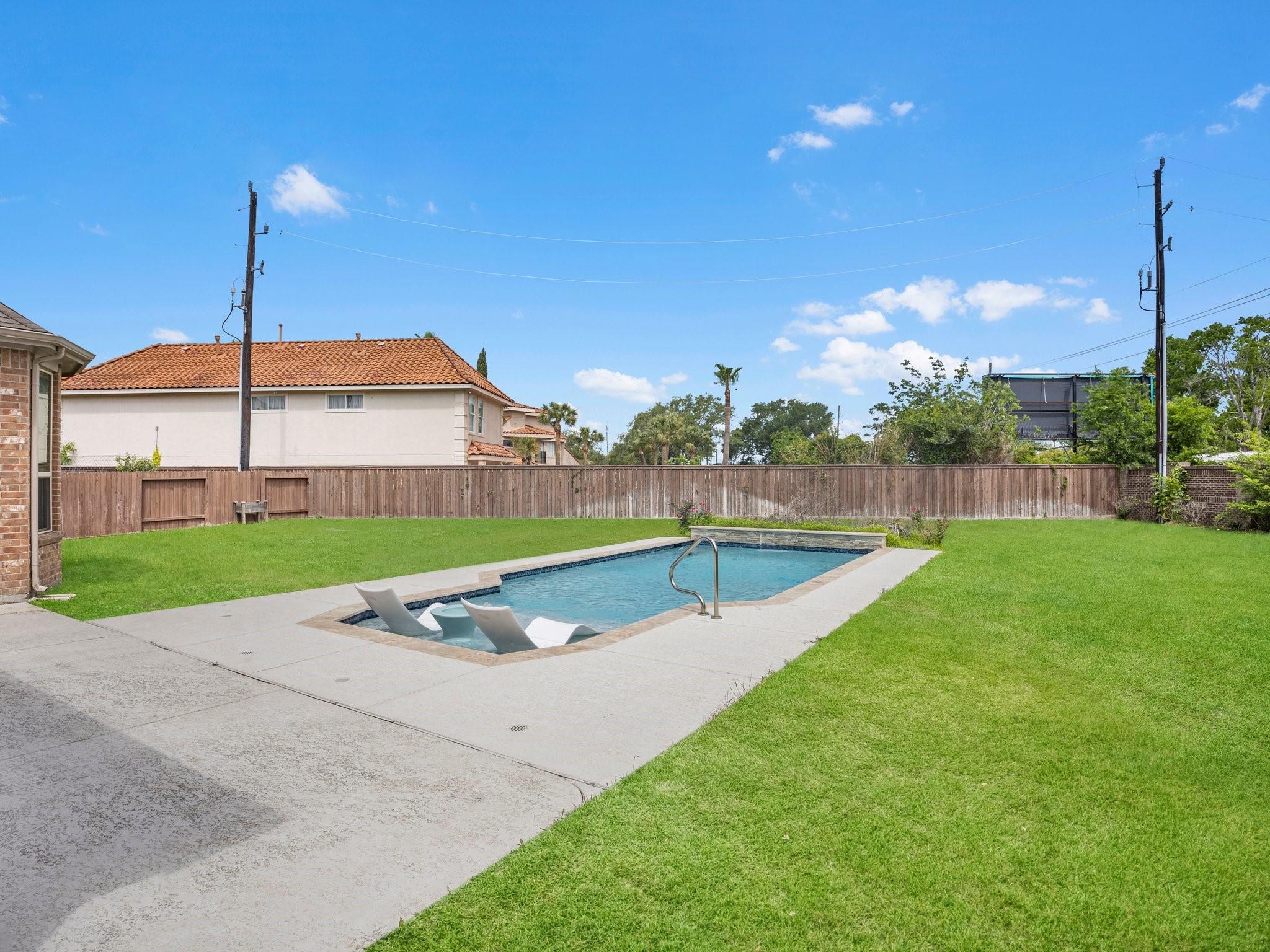 24910 Meadowthorn Crest Lane