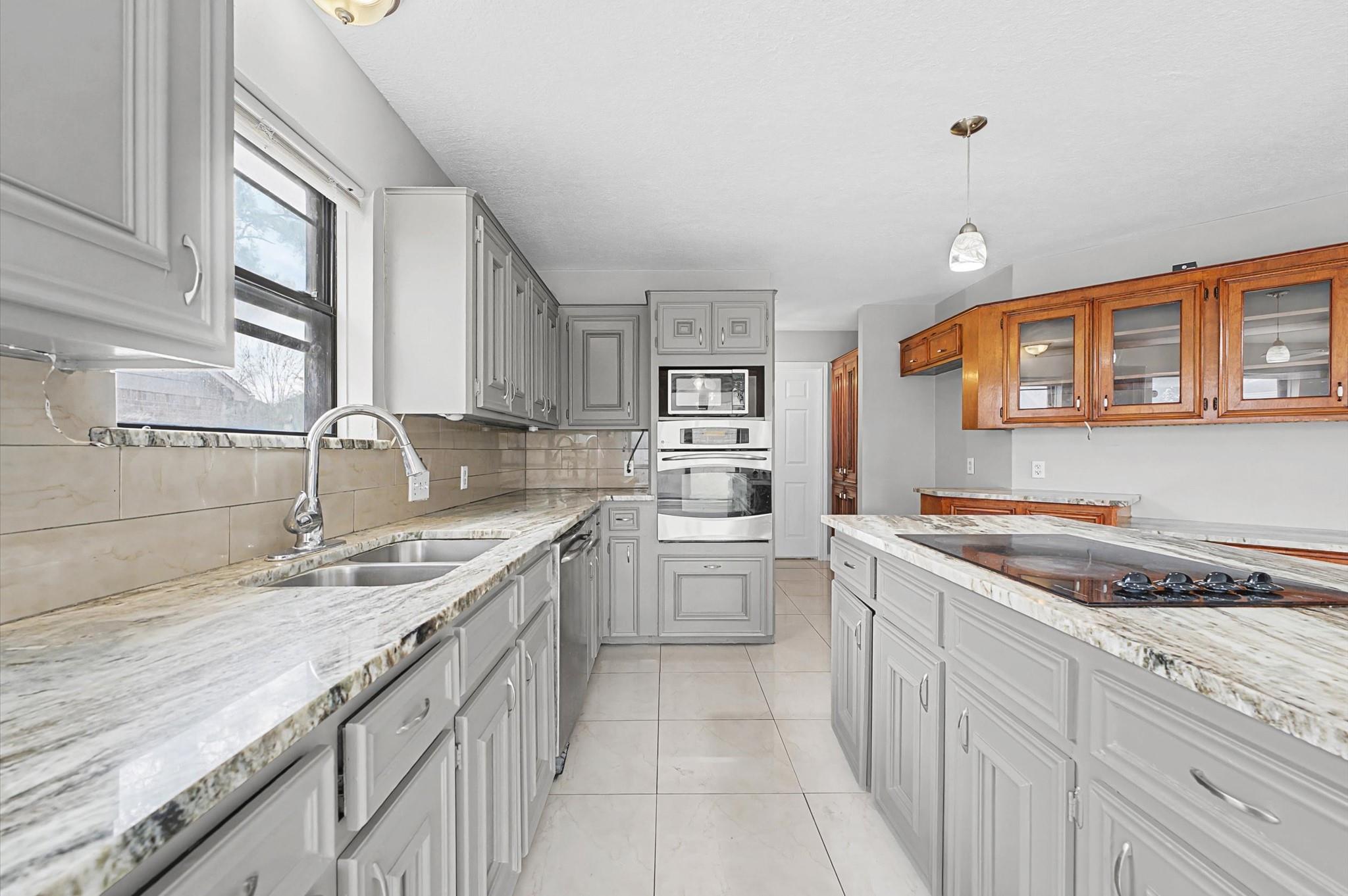 7223 Mission Court Drive