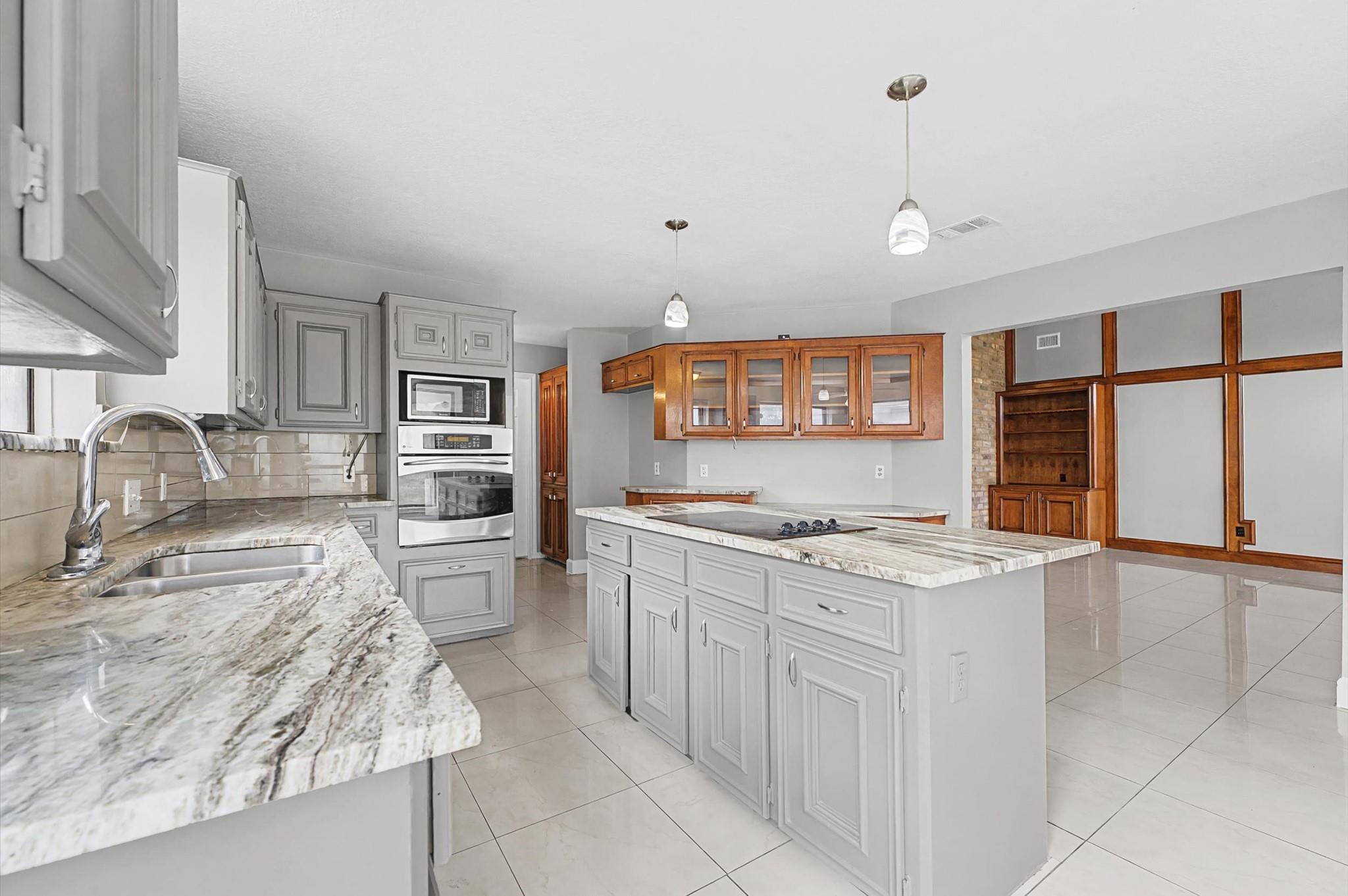 7223 Mission Court Drive