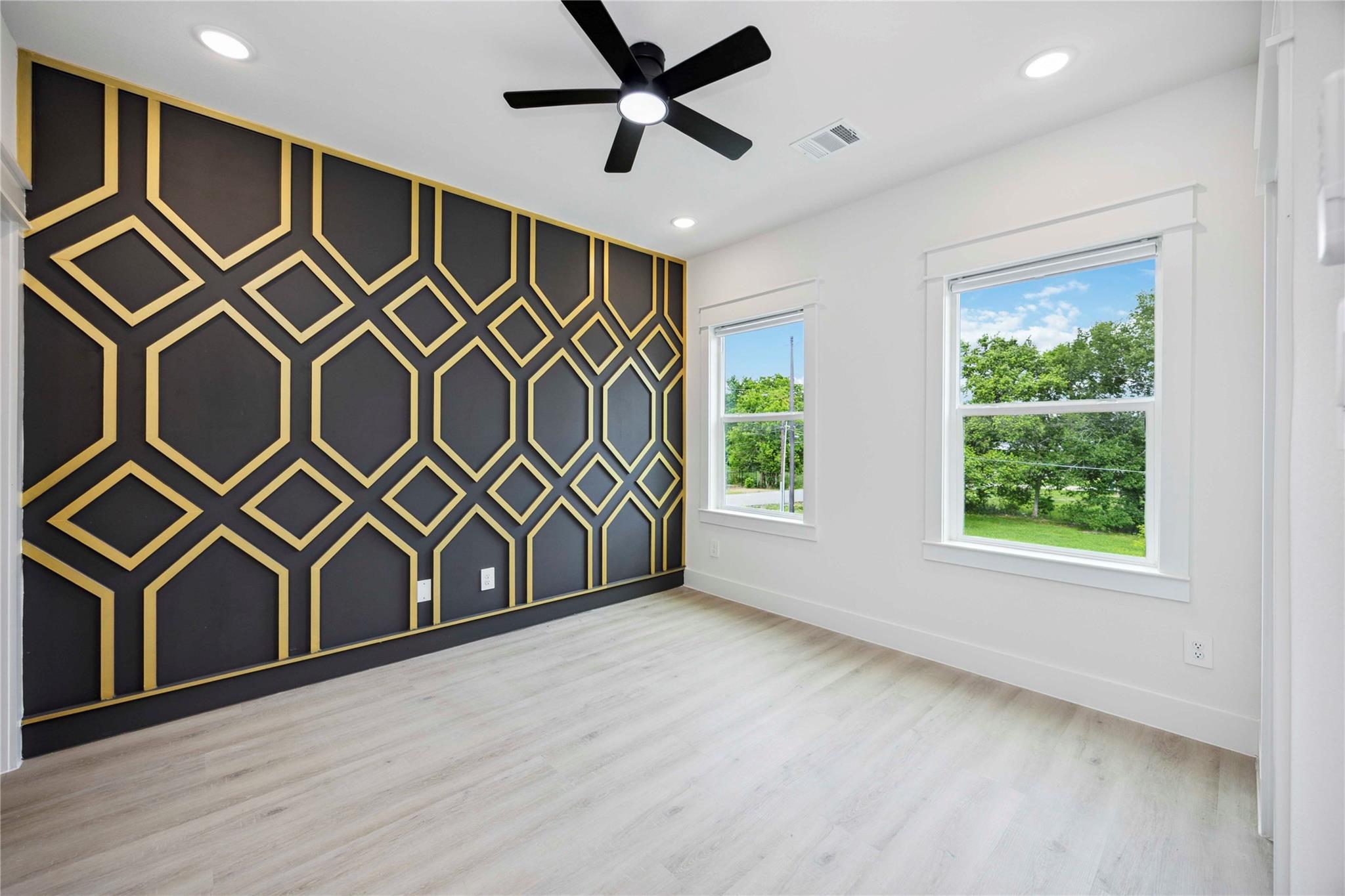 4601 Newberry Street # B, Houston Unit: B