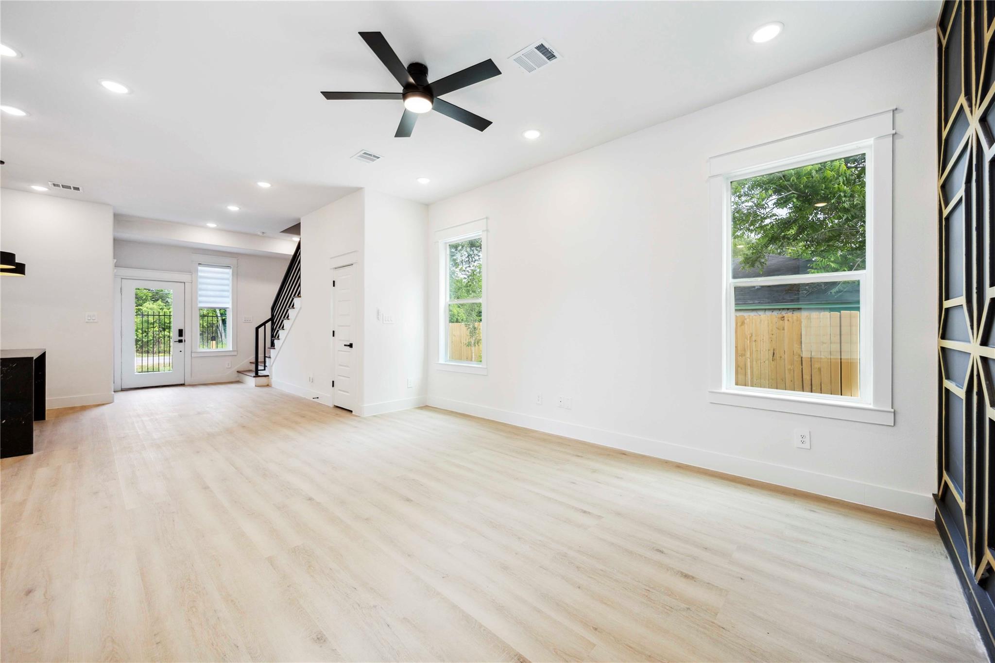 4601 Newberry Street # B, Houston Unit: B